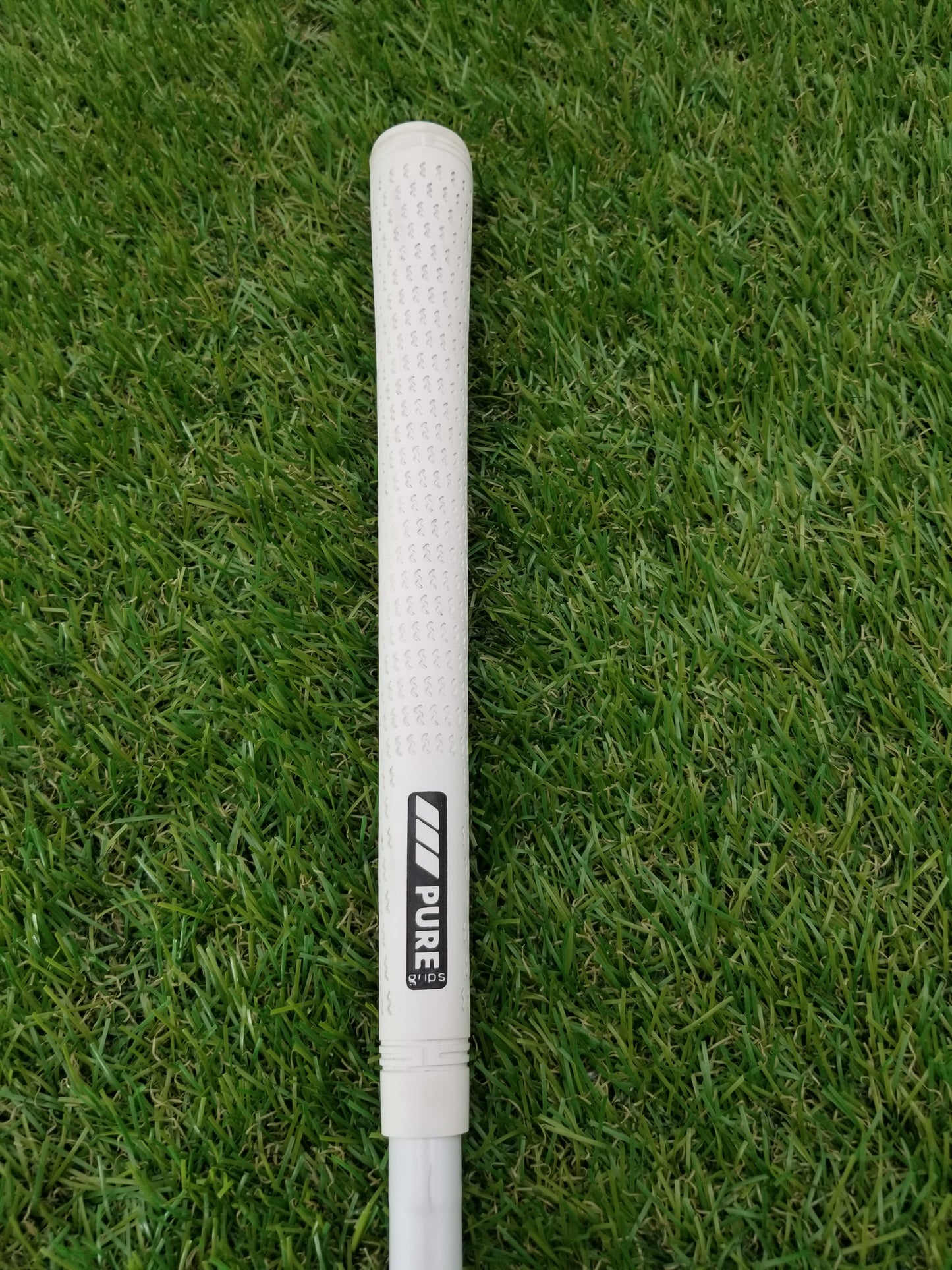 2011 COBRA AMP FORGED 8 IRON XSTIFF KBS TOUR CUSTOM SERIES WHITE GOOD