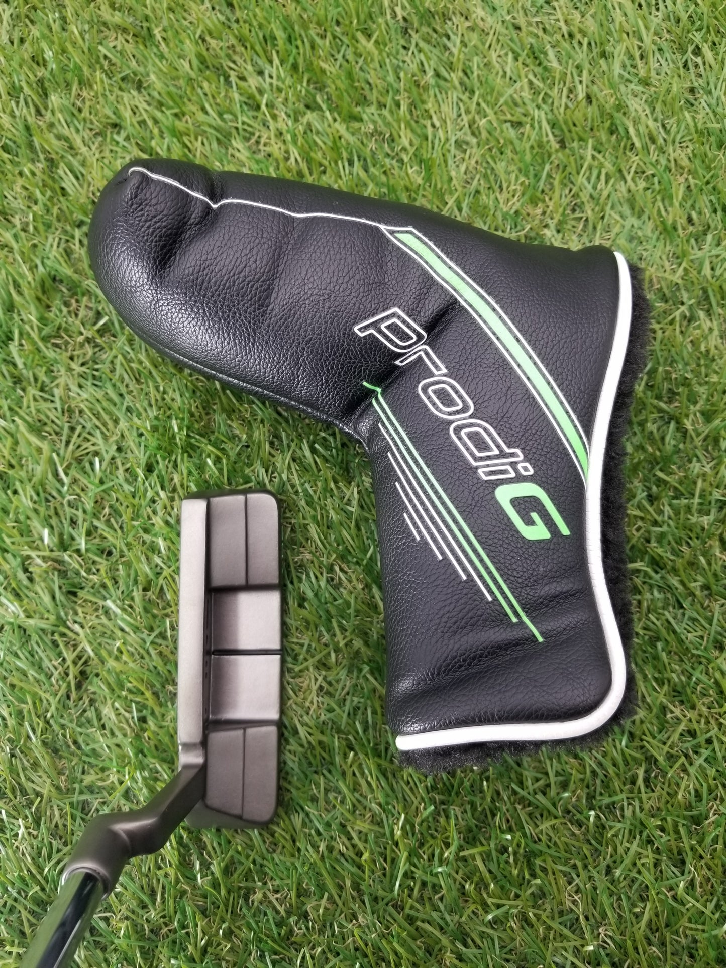 JUNIOR PING PRODI G VOSS PUTTER 32" (KIDS 60" TALL) +HC DEMO