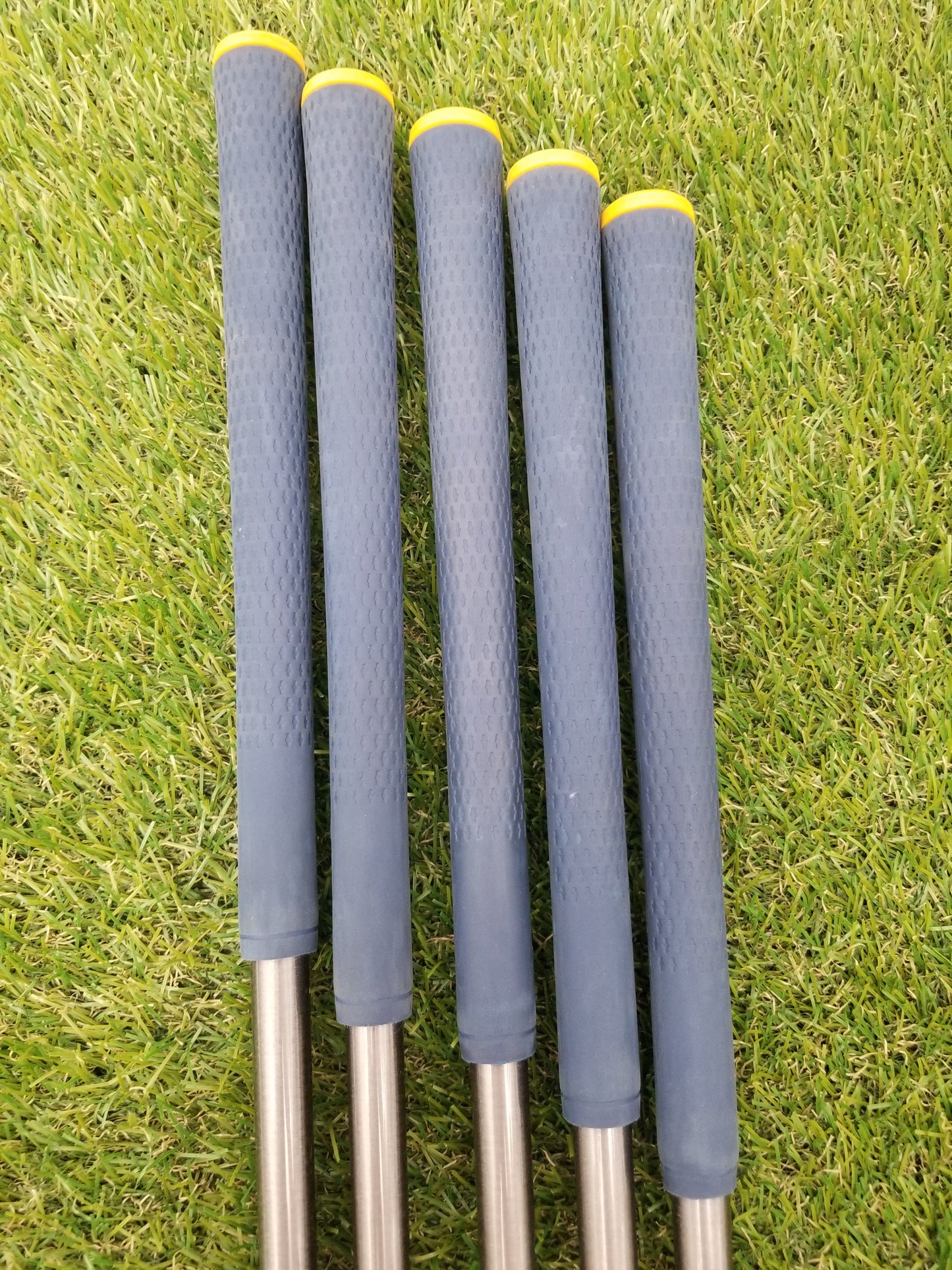 2023 COBRA KING TOUR IRON SET 5-9 REGULAR AEROTECH STEELFIBER I80CW VERYGOOD