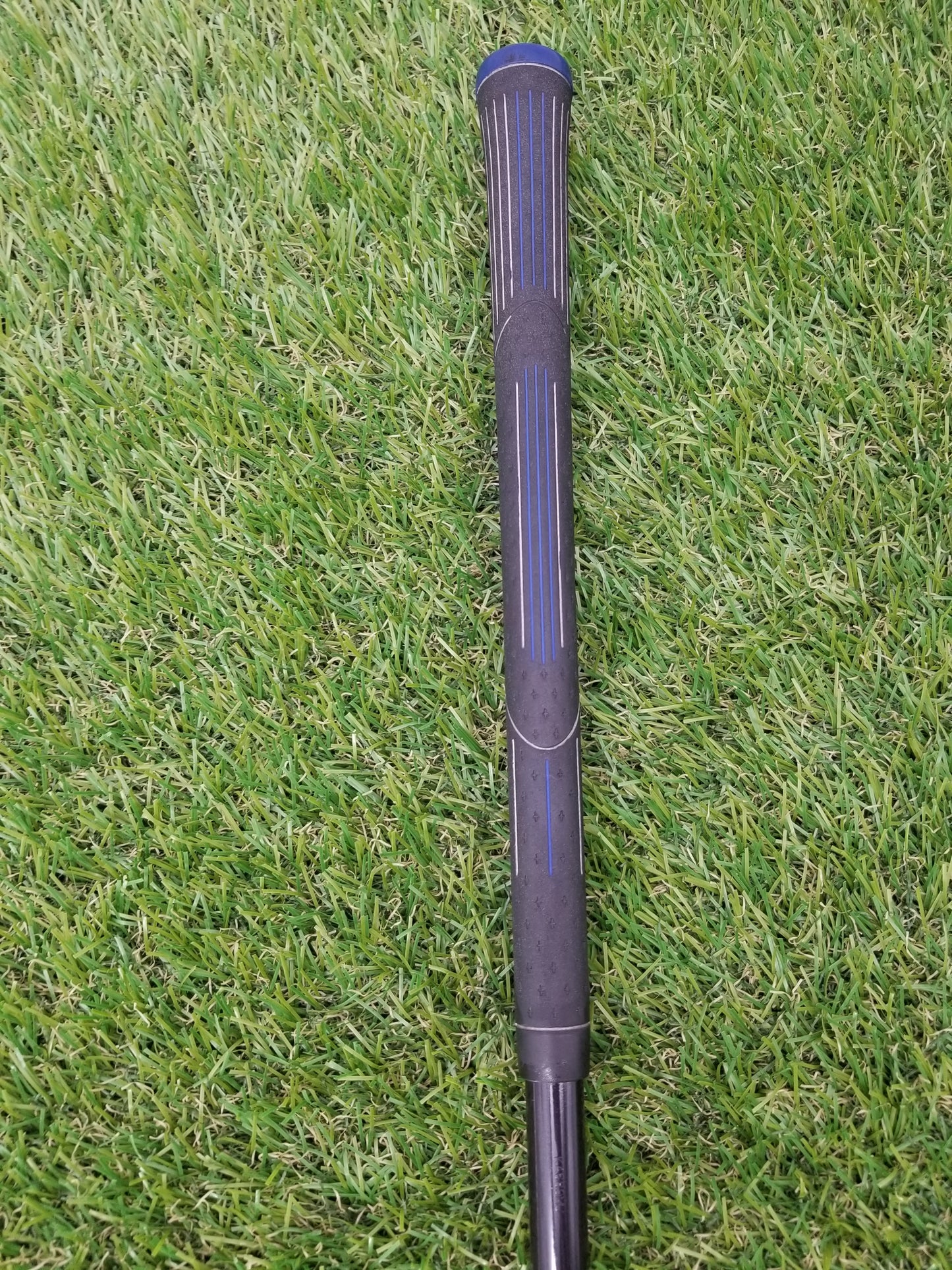 BRIDGESTONE TOUR STAGE VIQ 5 HYBRID 25* BRIDGESTONE TOUR STAGE TSU-50 REGULAR FAIR