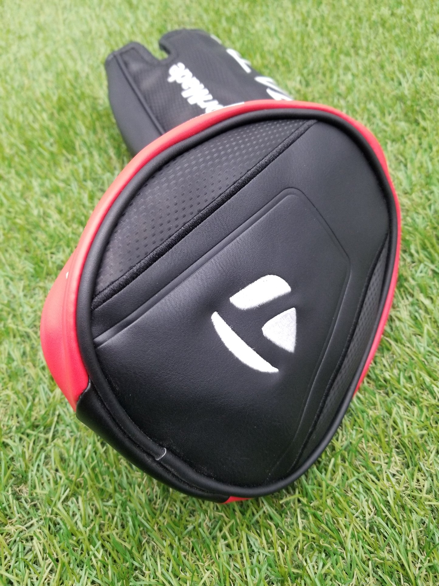 TAYLORMADE STEALTH DRIVER HEADCOVER VERYGOOD