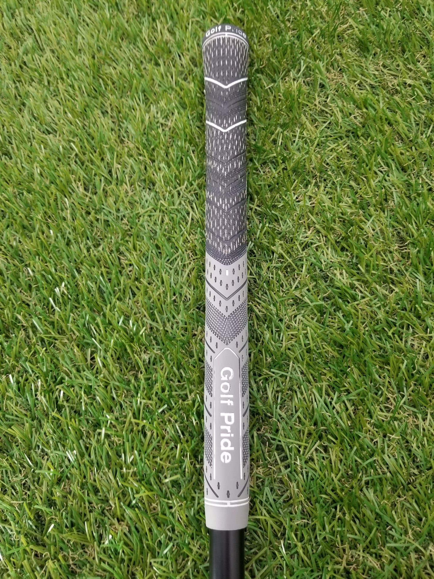 LEFTY 2023 TAYLORMADE STEALTH 2 PLUS DRIVER 9* STIFF HZRDUS YELLOW 63G GOOD