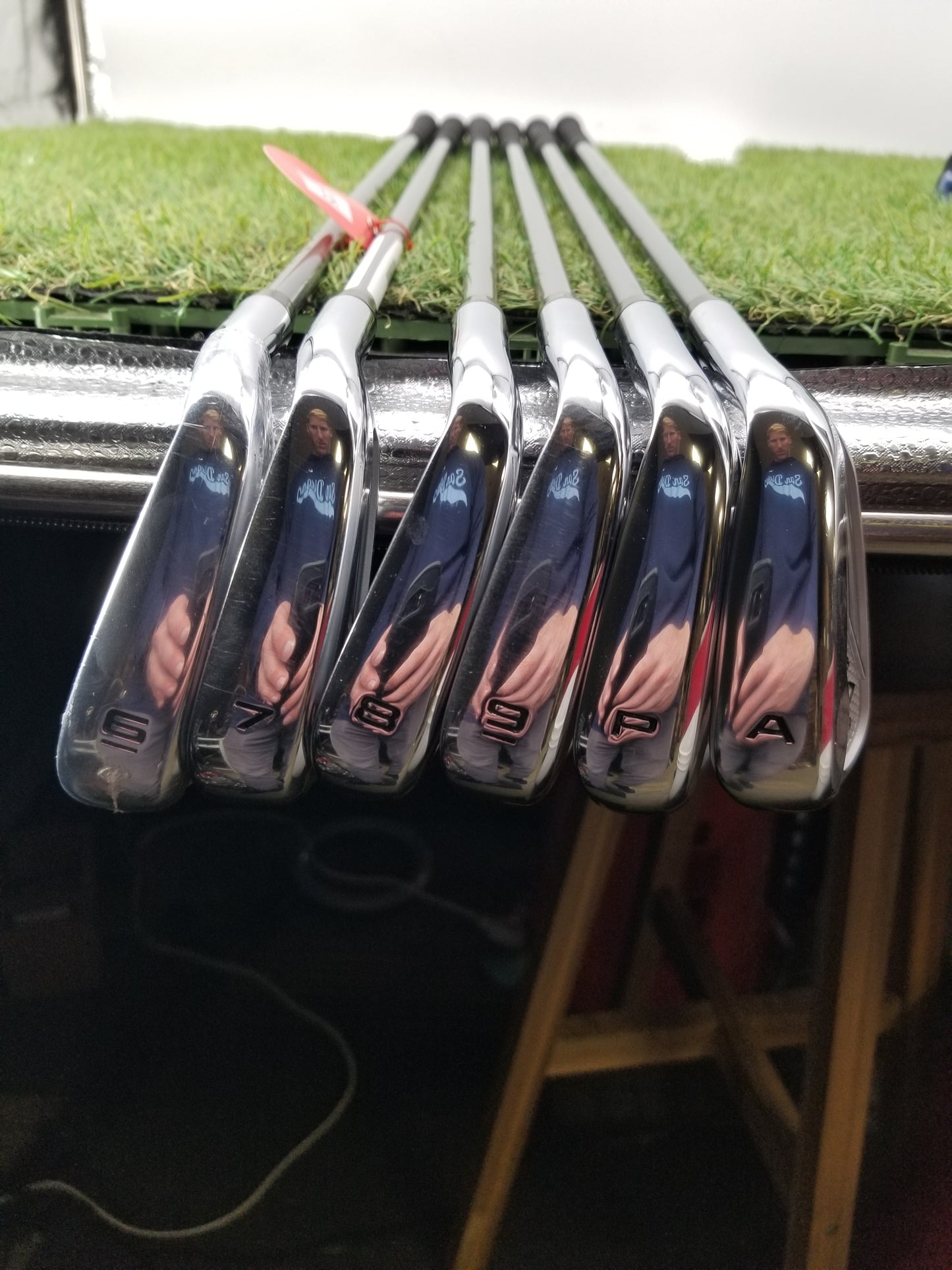 CALLAWAY ELYTE IRON SET 6I-PW,GW REGULAR PROJECT X DENALI CHARCOAL 65G DEMO