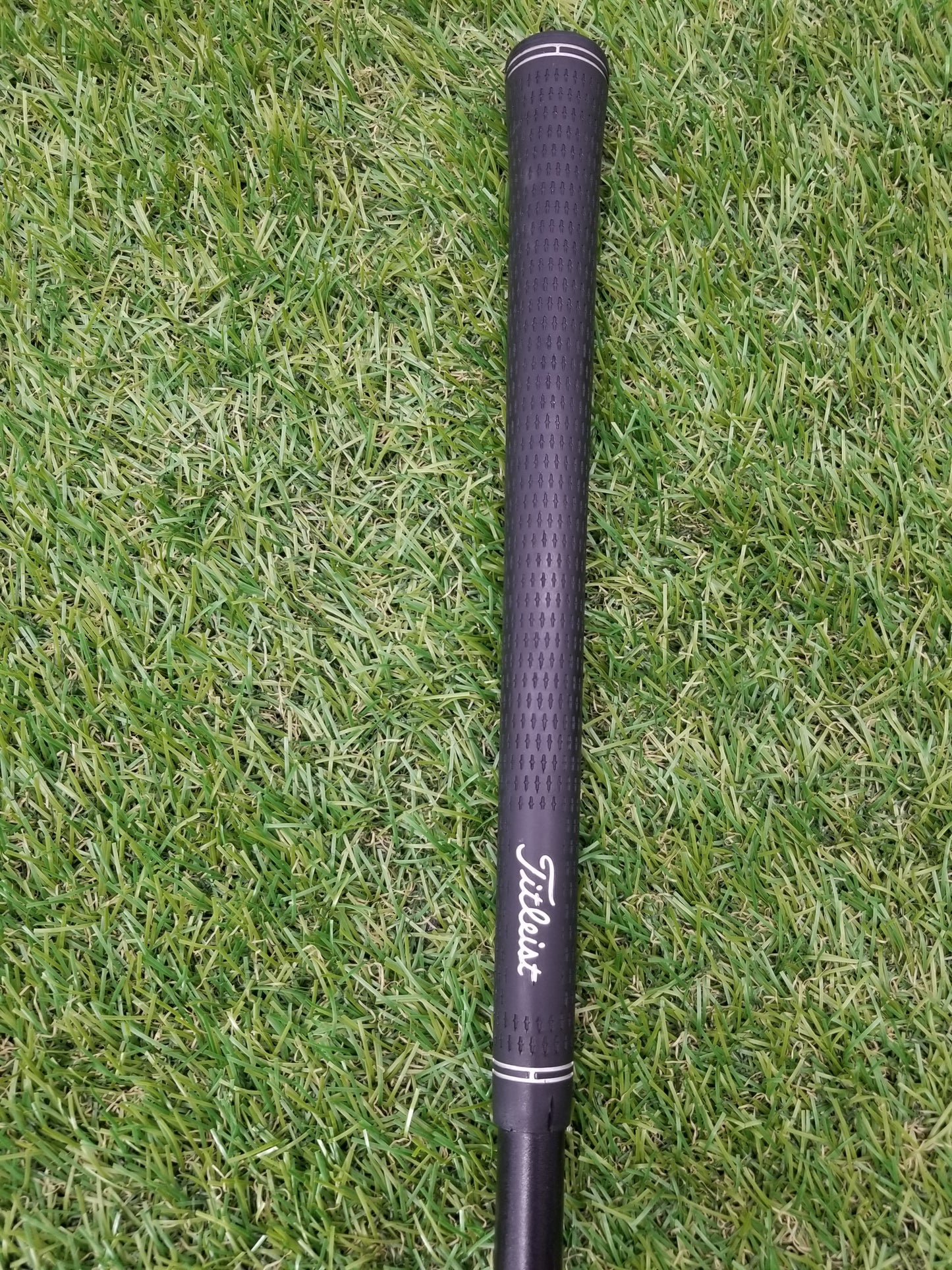 2007 TITLEIST 907 D2 DRIVER 9.5* STIFF UST MAMIYA PROFORCE V2 GOOD