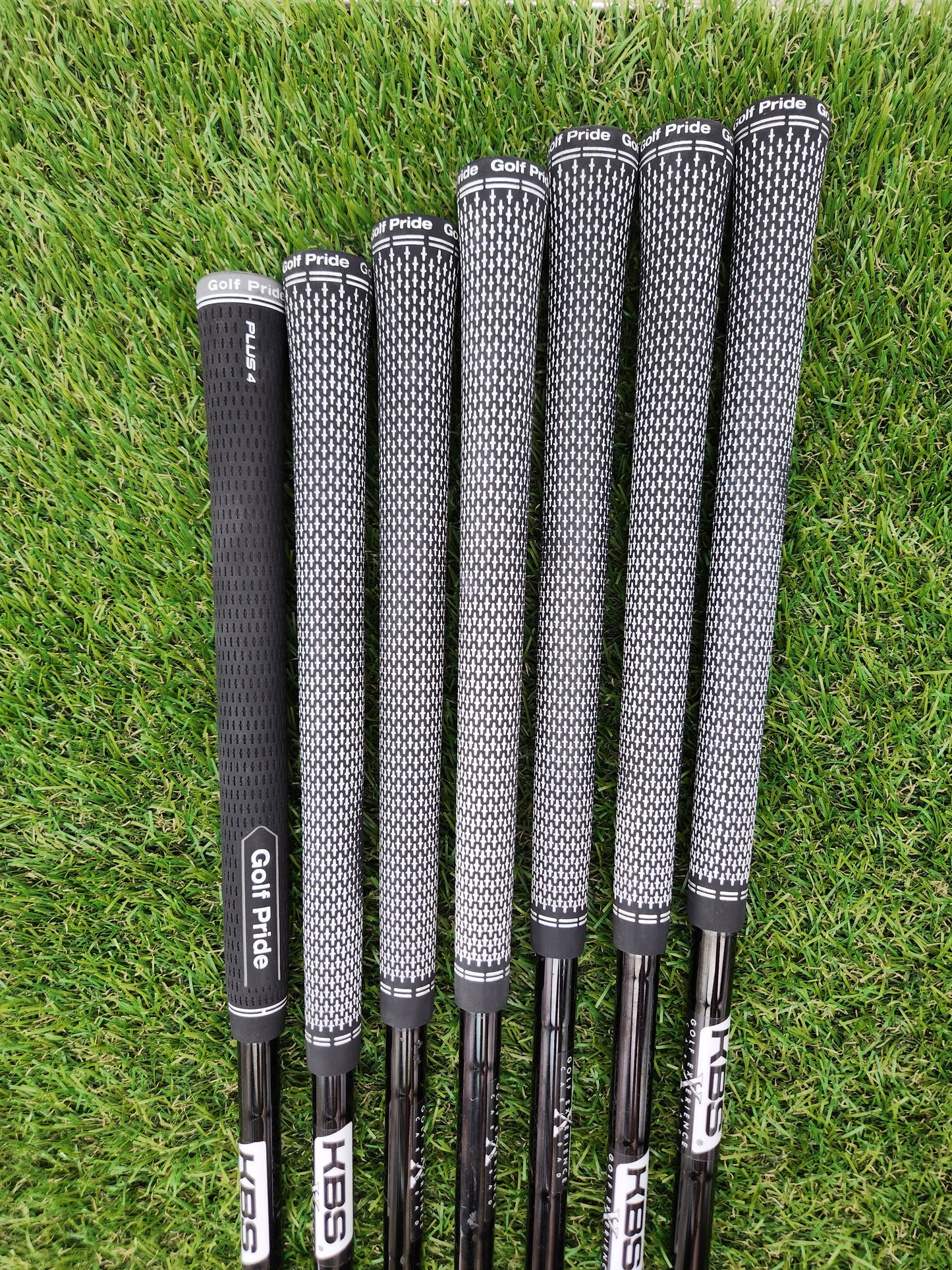 2019 TITLEIST T300 IRON SET 5-PW,GW STIFF KBS CUSTOM EXPERIENCE GOOD