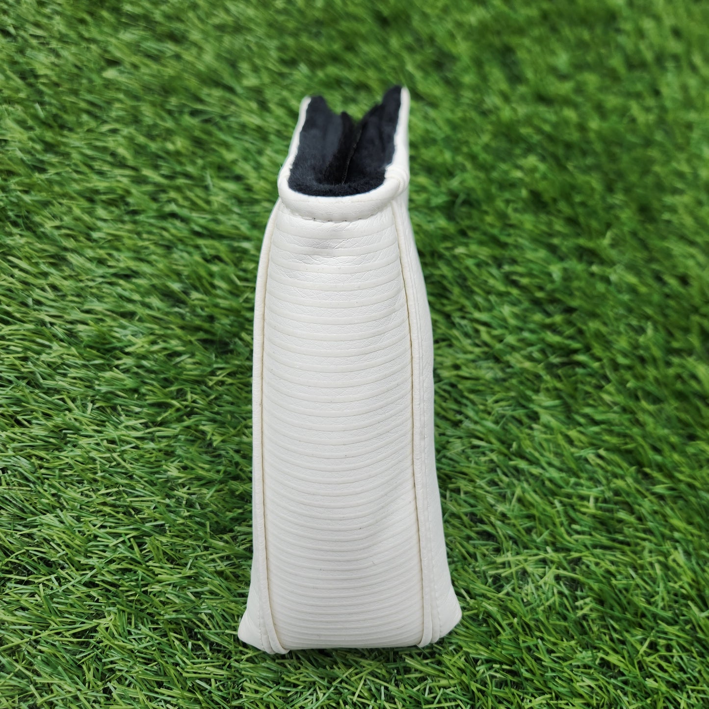 COBRA PREMIUM BLADE PUTTER HEADCOVER VERYGOOD