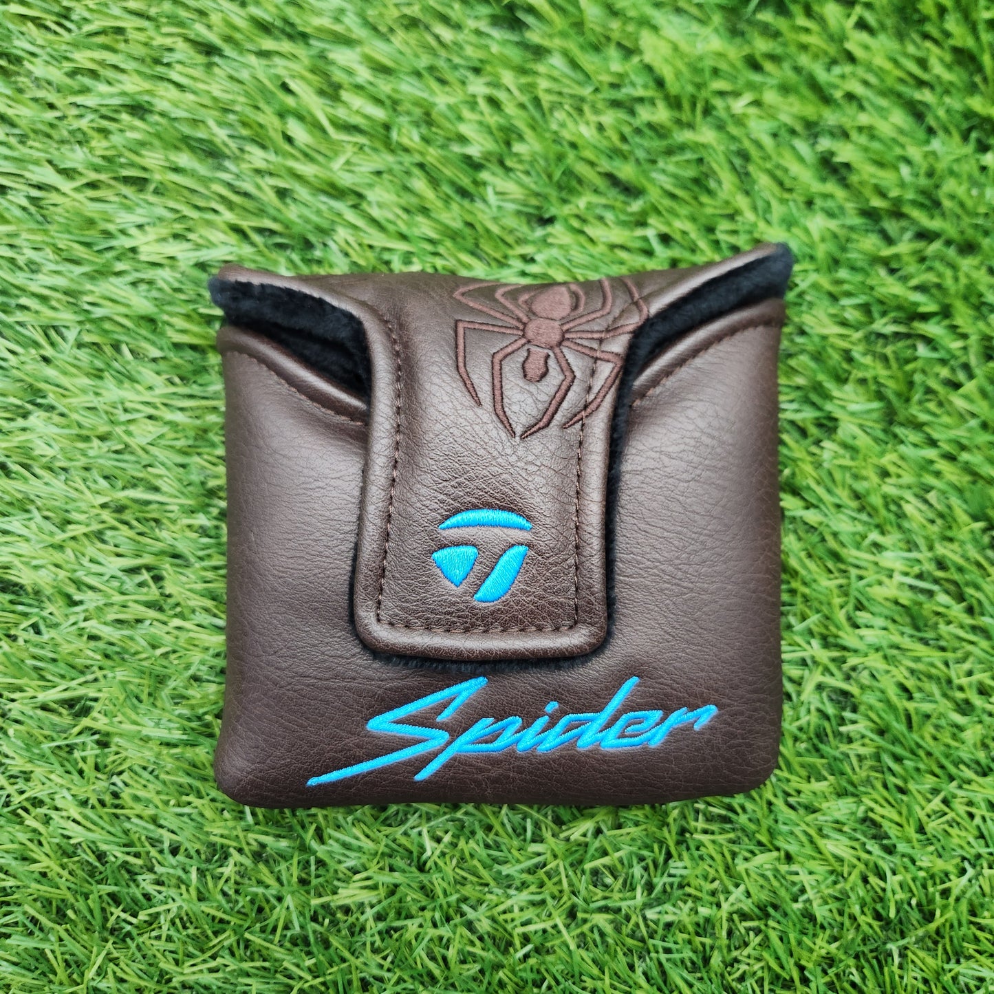 TAYLORMADE 2026 SPIDER TOUR MALLET PUTTER HEADCOVER VERYGOOD