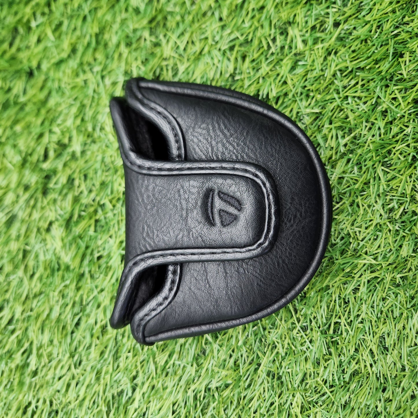 TAYLORMADE TP RESERVE MALLET PUTTER HEADCOVER