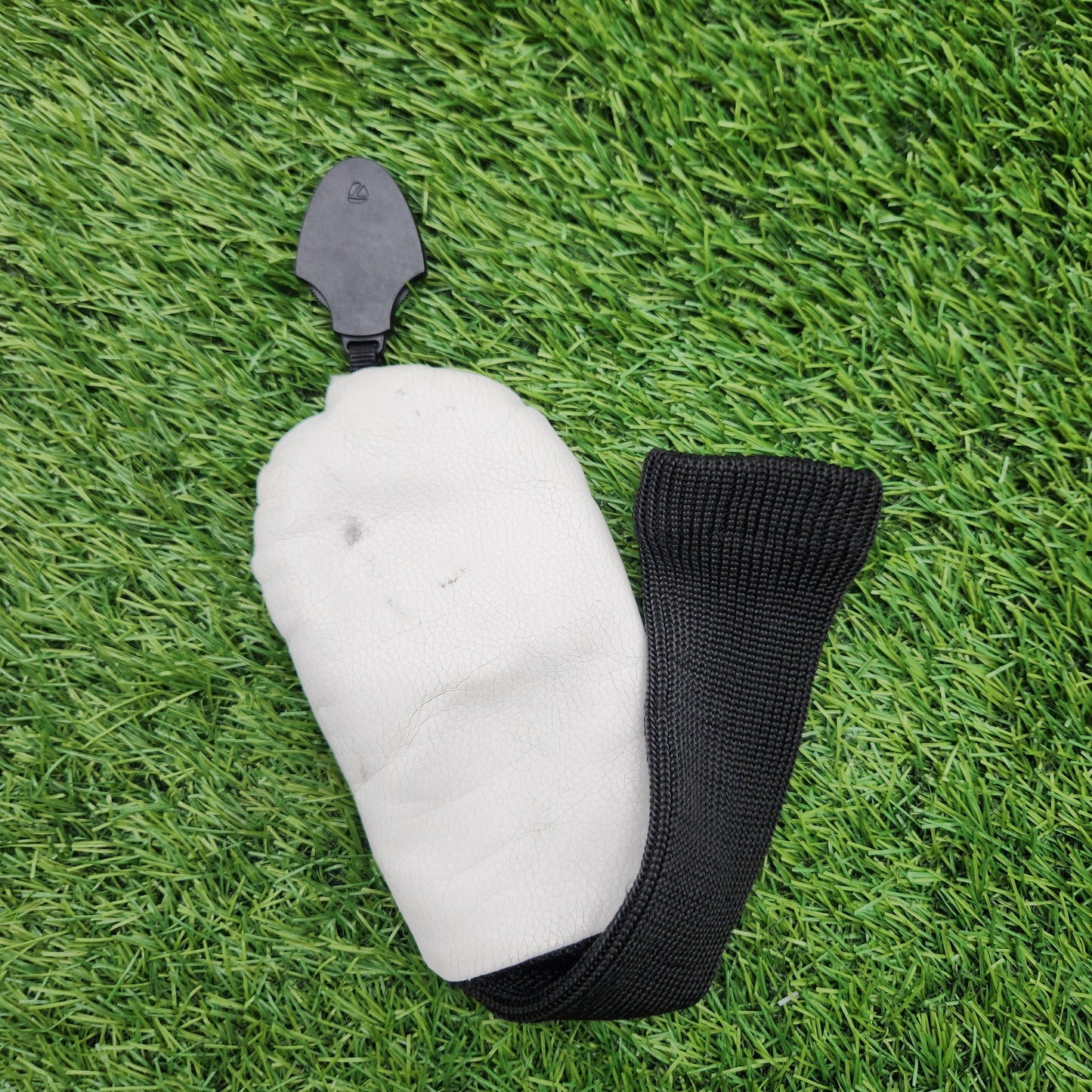 TAYLORMADE R15 HYBRID HEADCOVER VERYGOOD