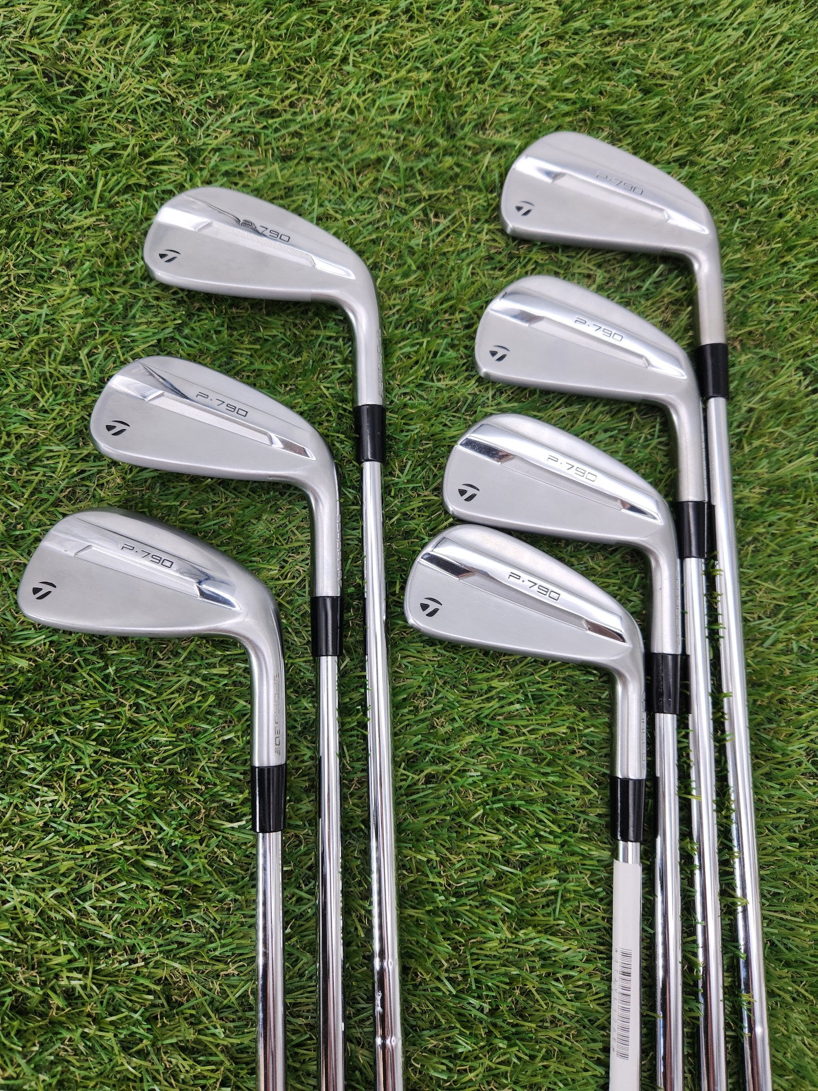 2025 TAYLORMADE P790 IRON SET 4-PW STIFF TT DYNAGOLD 105