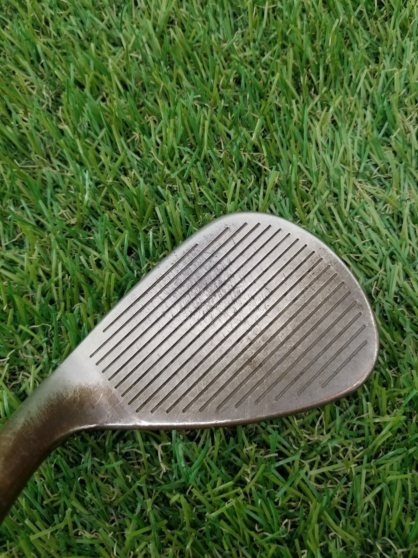 2018 TAYLORMADE MILLED GRIND HITOE WEDGE 56*/10 STIFF DYNAMIC GOLD S300 TI FAIR