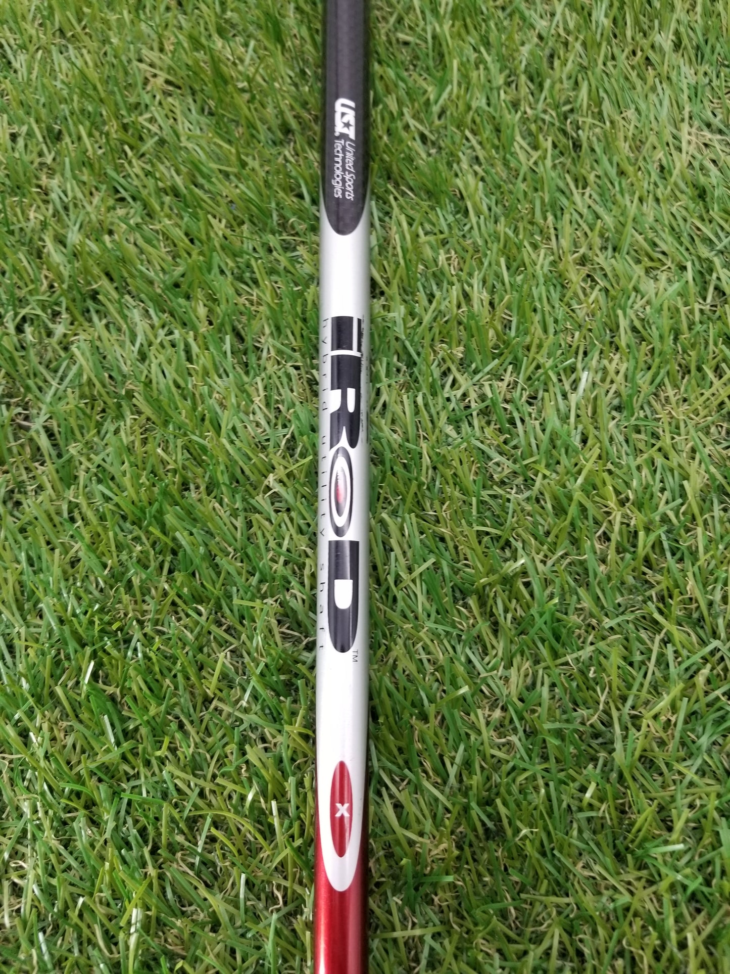 2007 CLEVELAND HALO 2 HYBRID 19* XSTIFF UST MAMIYA IROD +HC GOOD