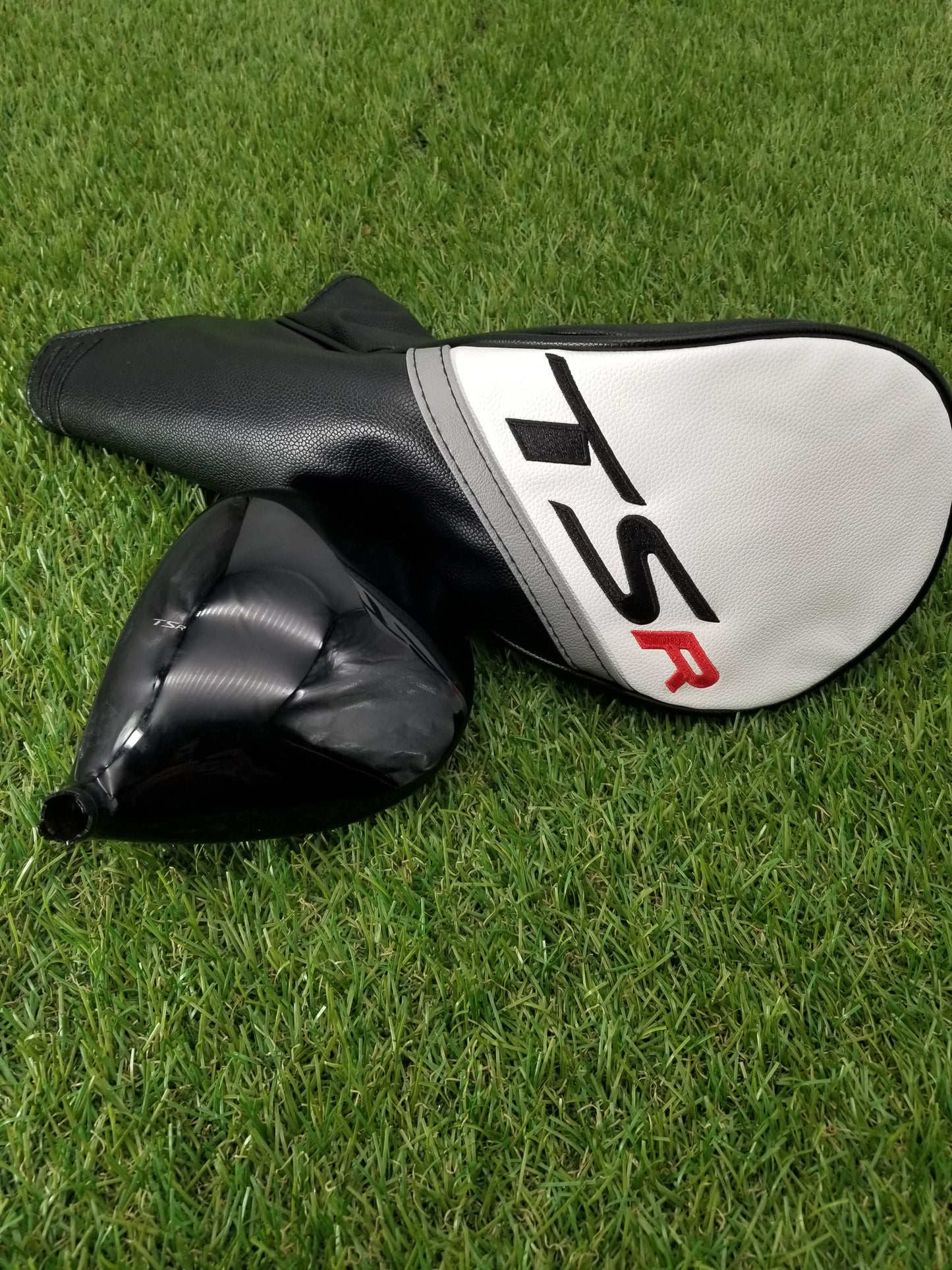 2023 TITLEIST TSR3 DRIVER 9* CLUBHEAD ONLY +HC GOOD