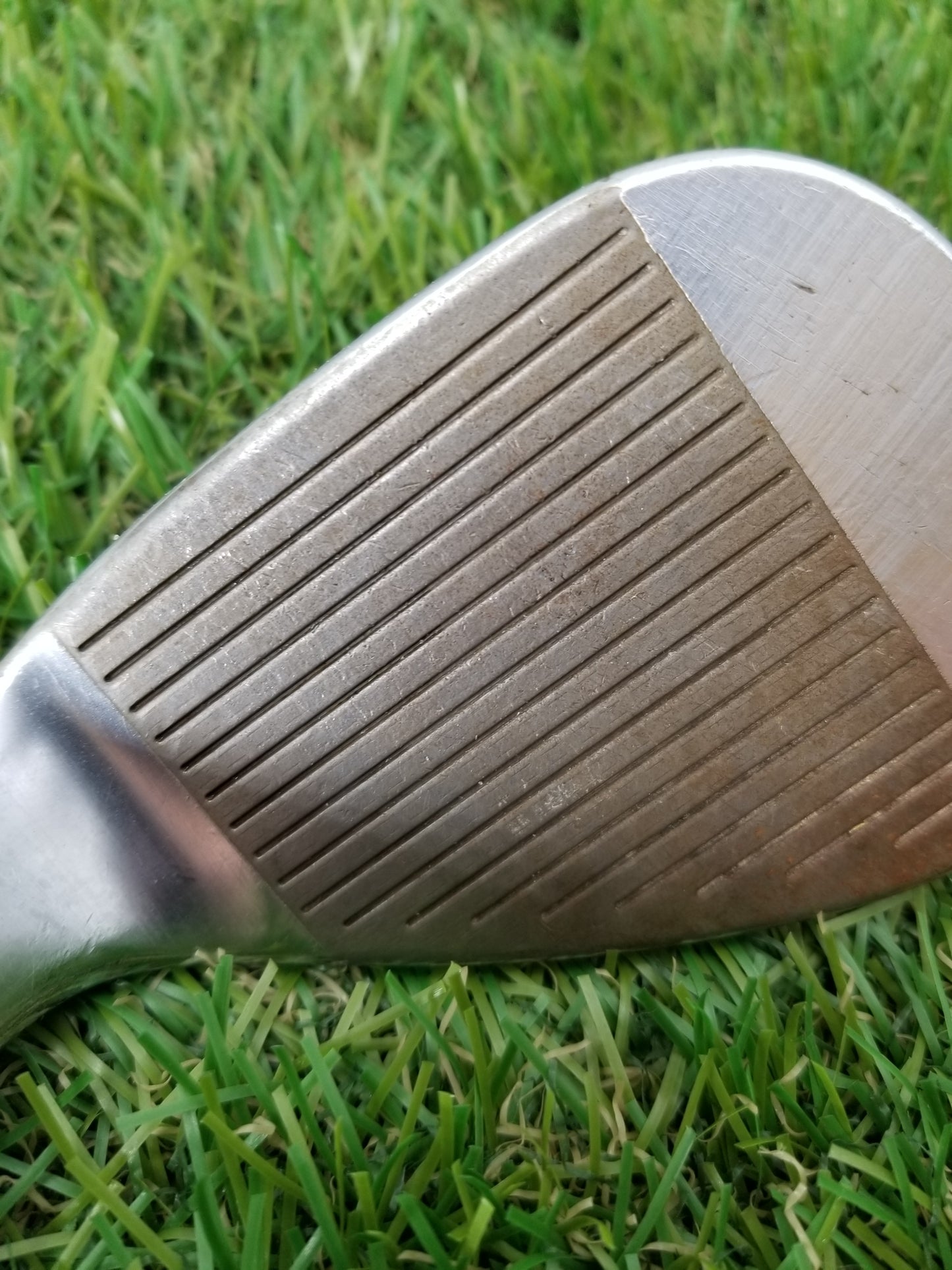 2019 TAYLORMADE MILLED GRIND 2 SATIN CHROME WEDGE 58/11SB STIFF KBS TOUR LITE GOOD