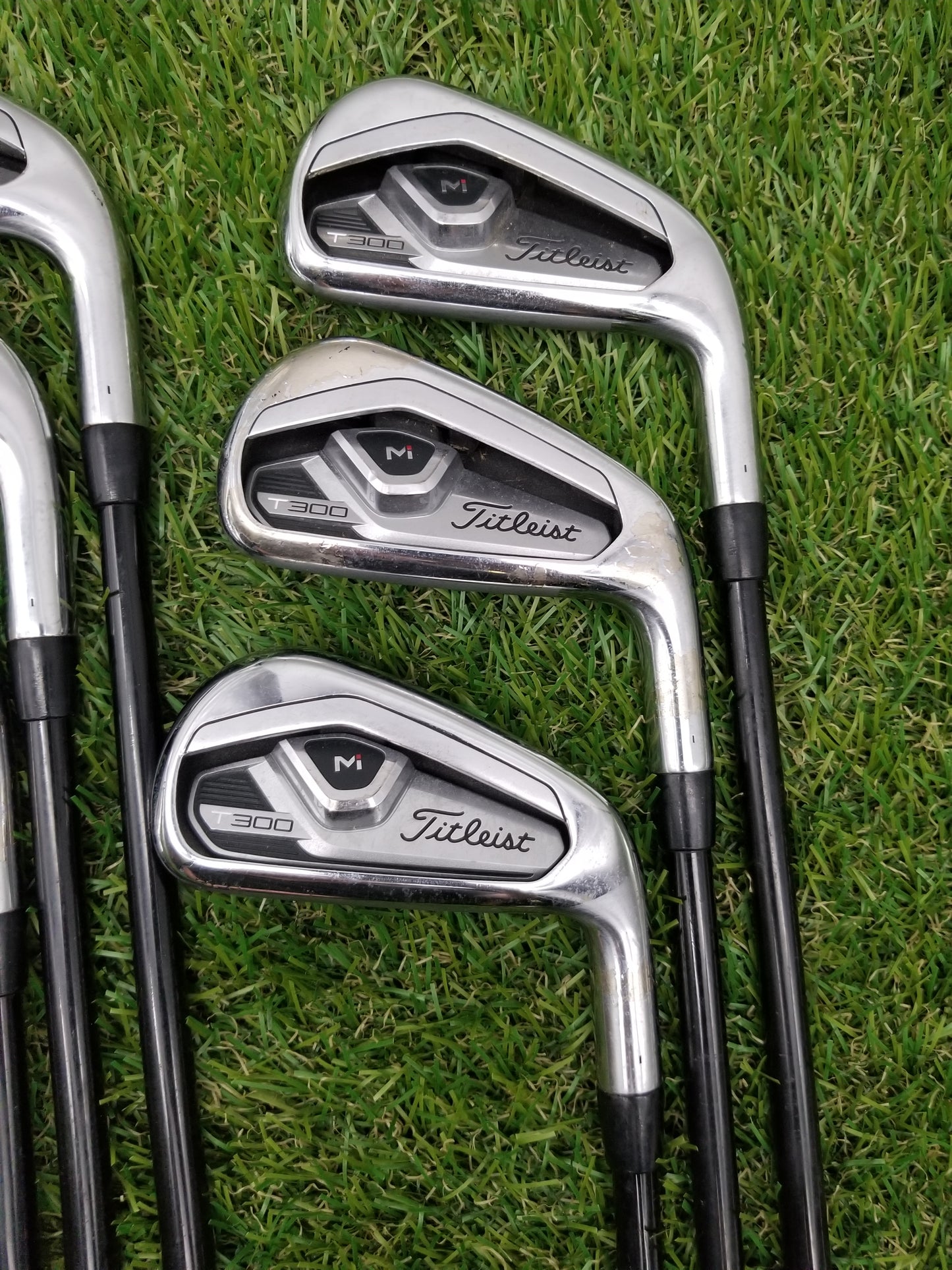 2021 TITLEIST T300 IRON SET 5-PW STIFF ACCRA ISERIES-80I PURED GOOD