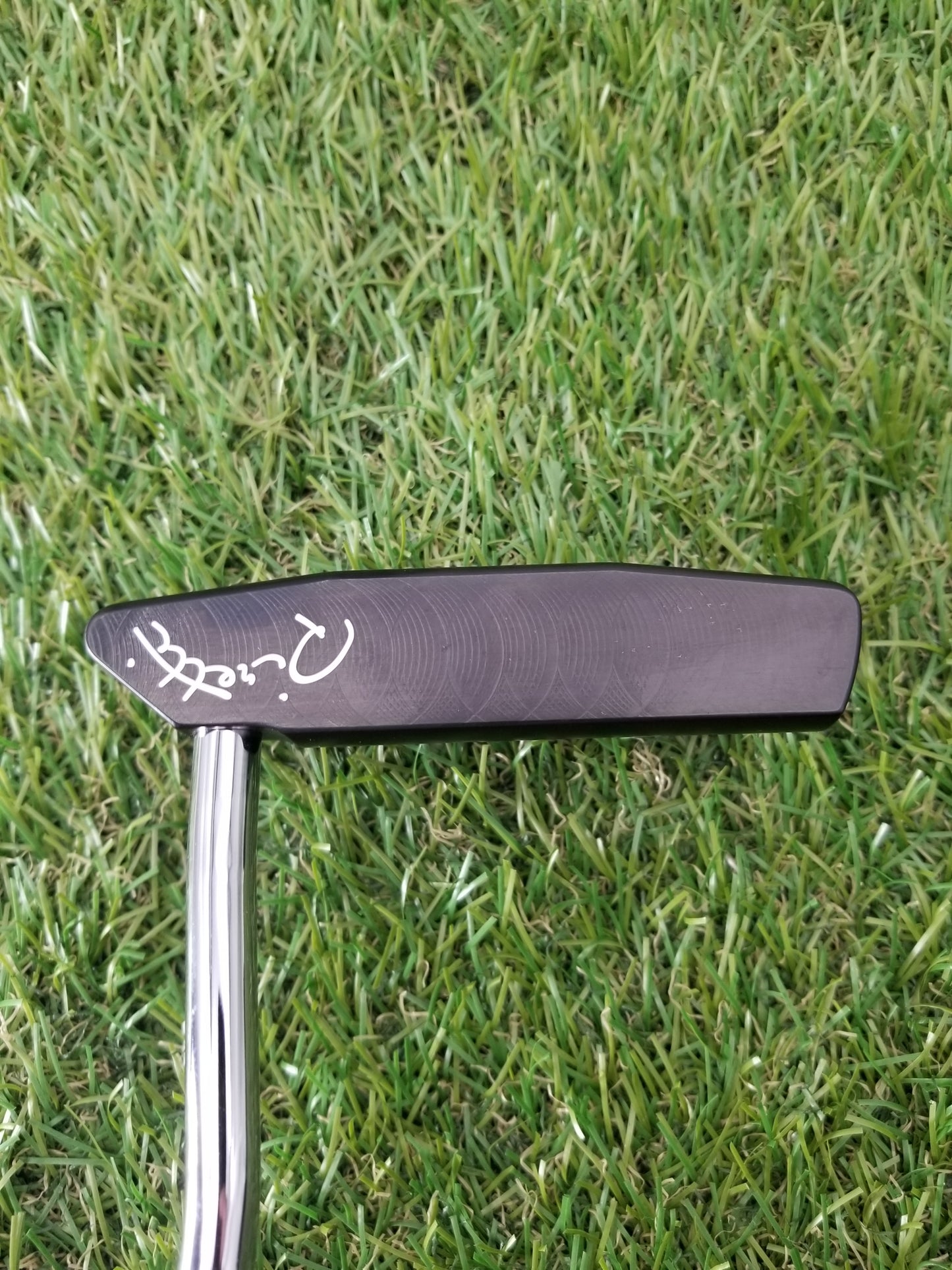 PIRETTI MATERA ELITE BLACK PUTTER 35"+HC DEMO