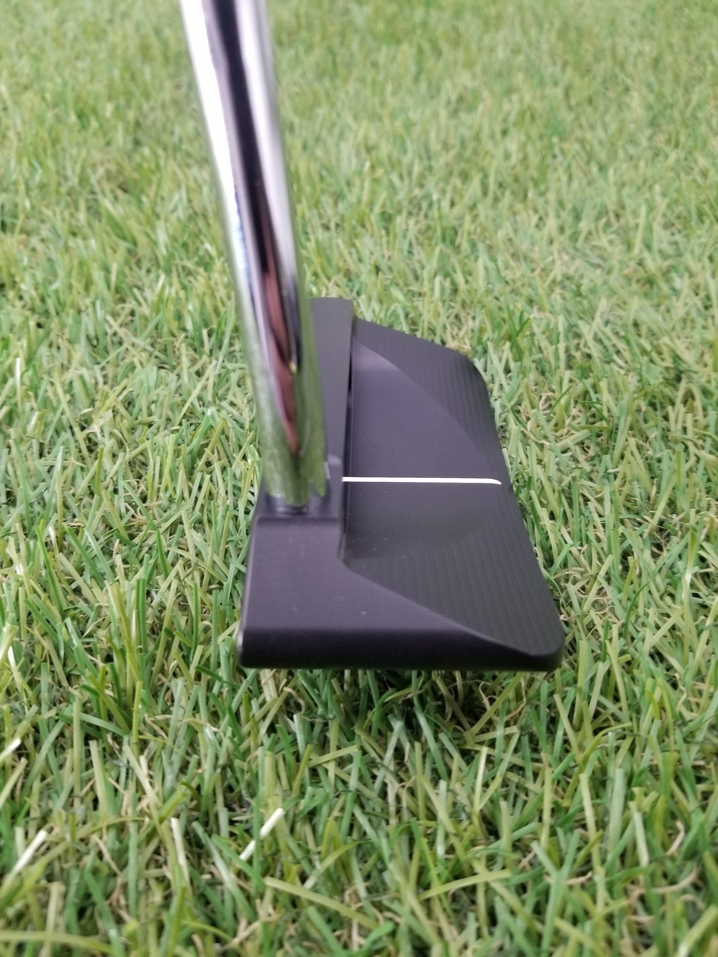 PIRETTI MATERA ELITE BLACK PUTTER 35"+HC DEMO