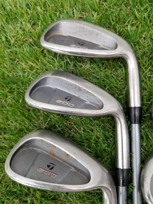 TAYLORMADE 200 IRON SET 6-PW,SW LITE FLEX TAYLORMADE GRAPHITE L-60 FAIR