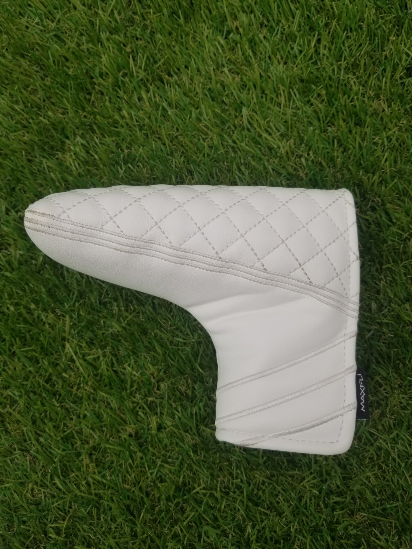 MAXFLI BLADE PUTTER WHITE HEADCOVER VERYGOOD