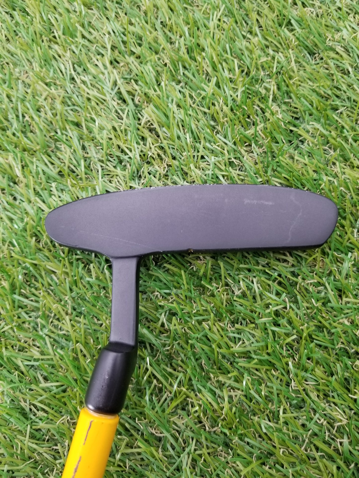 MOMENTUS HEAVY PUTTER TRAINING AID 33.5" VERYGOOD