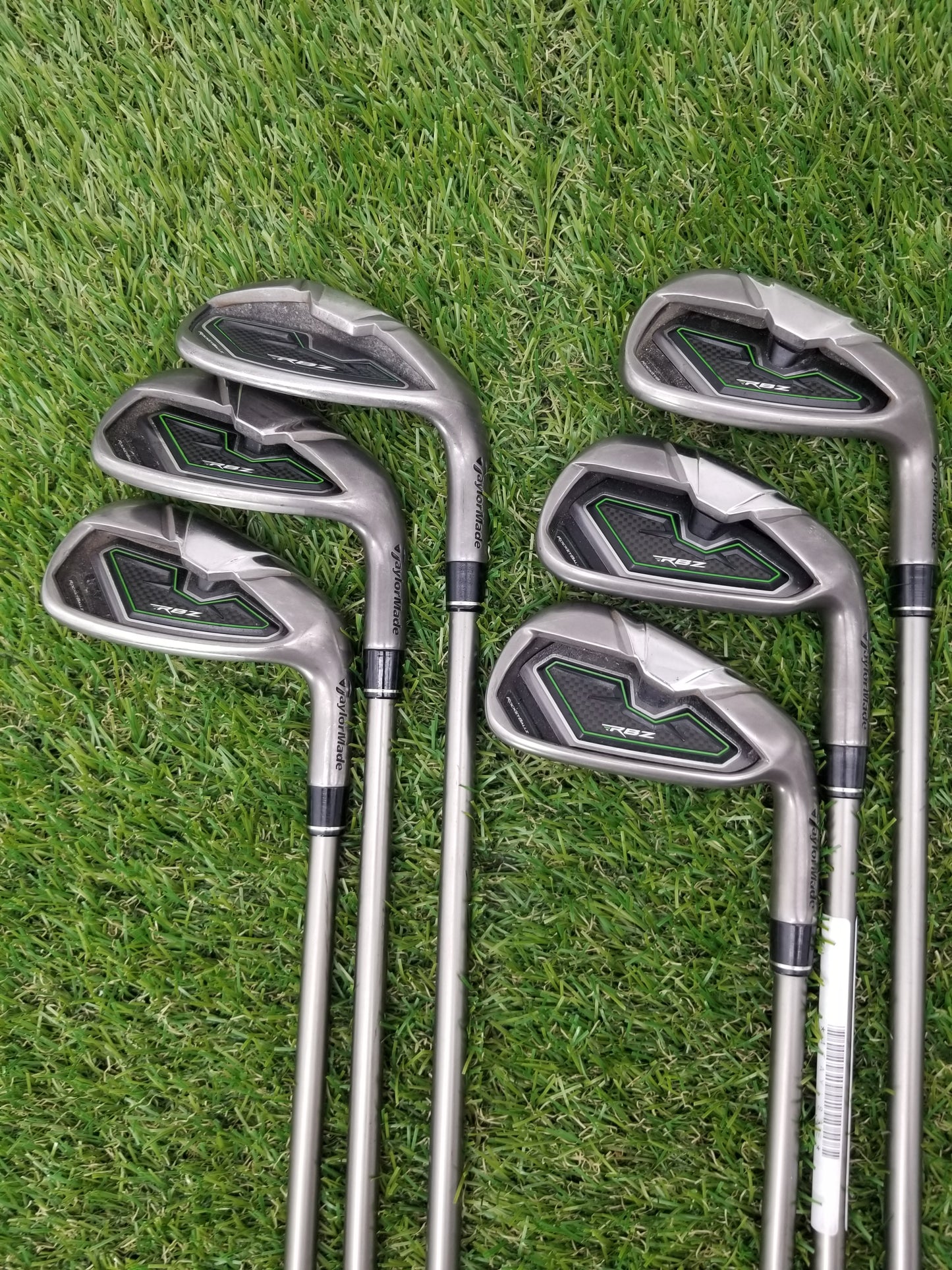 2012 TAYLORMADE RBZ IRON SET 6-PW,SW LADIES RBZ 55G GOOD