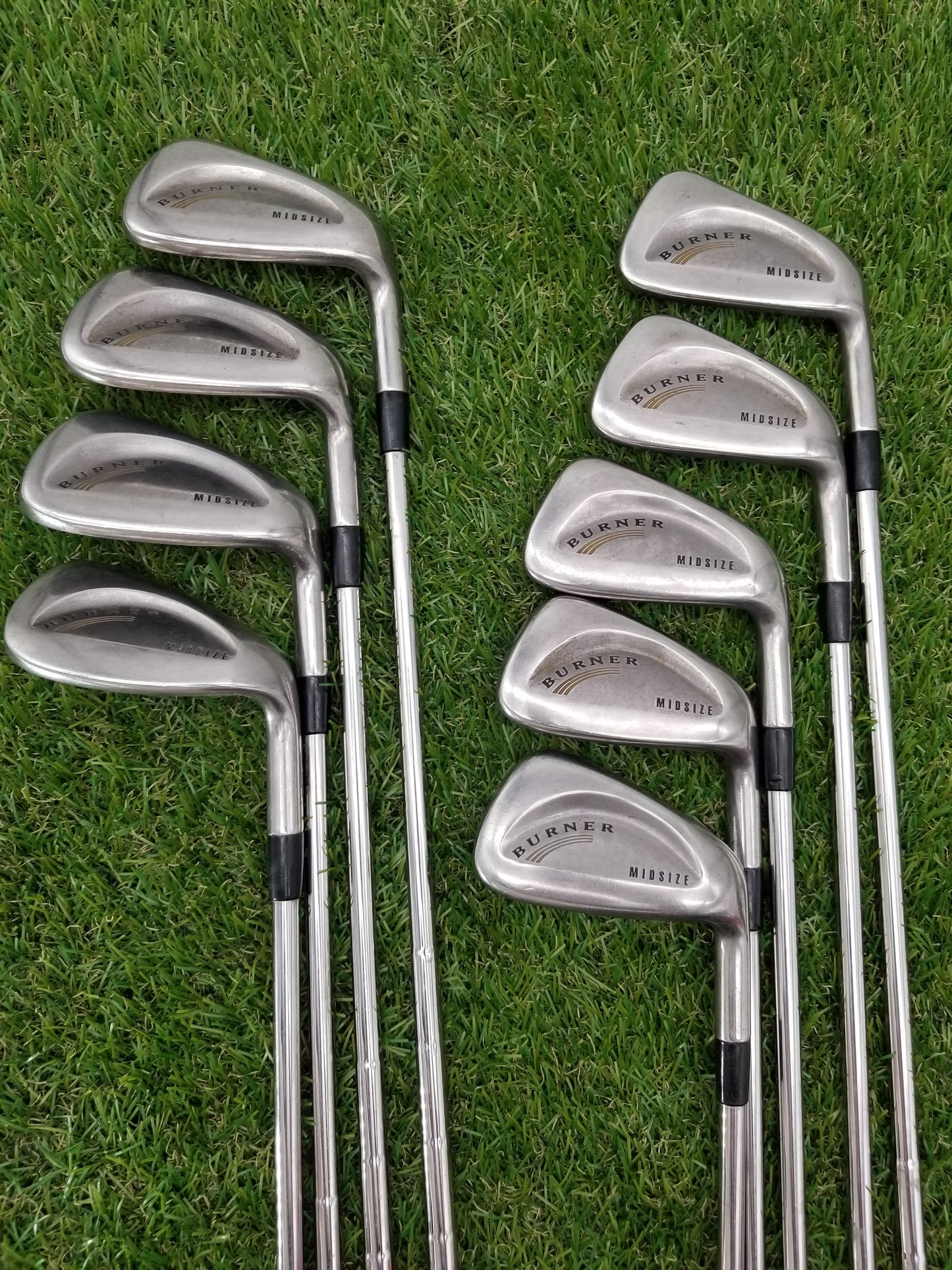 TAYLORMADE BURNER MIDSIZE IRON 3-PW,SW REGULAR TRUE TEMPER DYNALITE GOOD