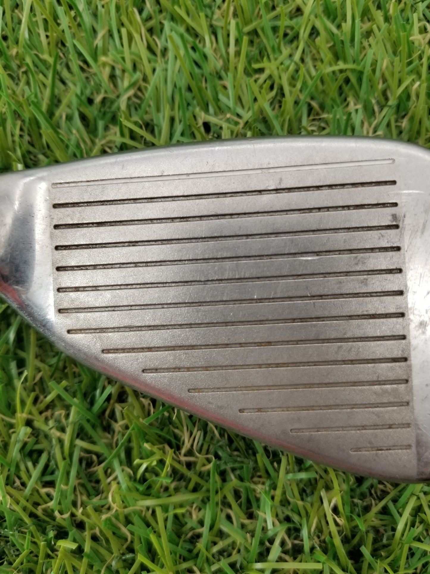 2004 CLEVELAND LAUNCHER 9 IRON SENIOR CLEVELAND ACTION LITE 36" GOOD