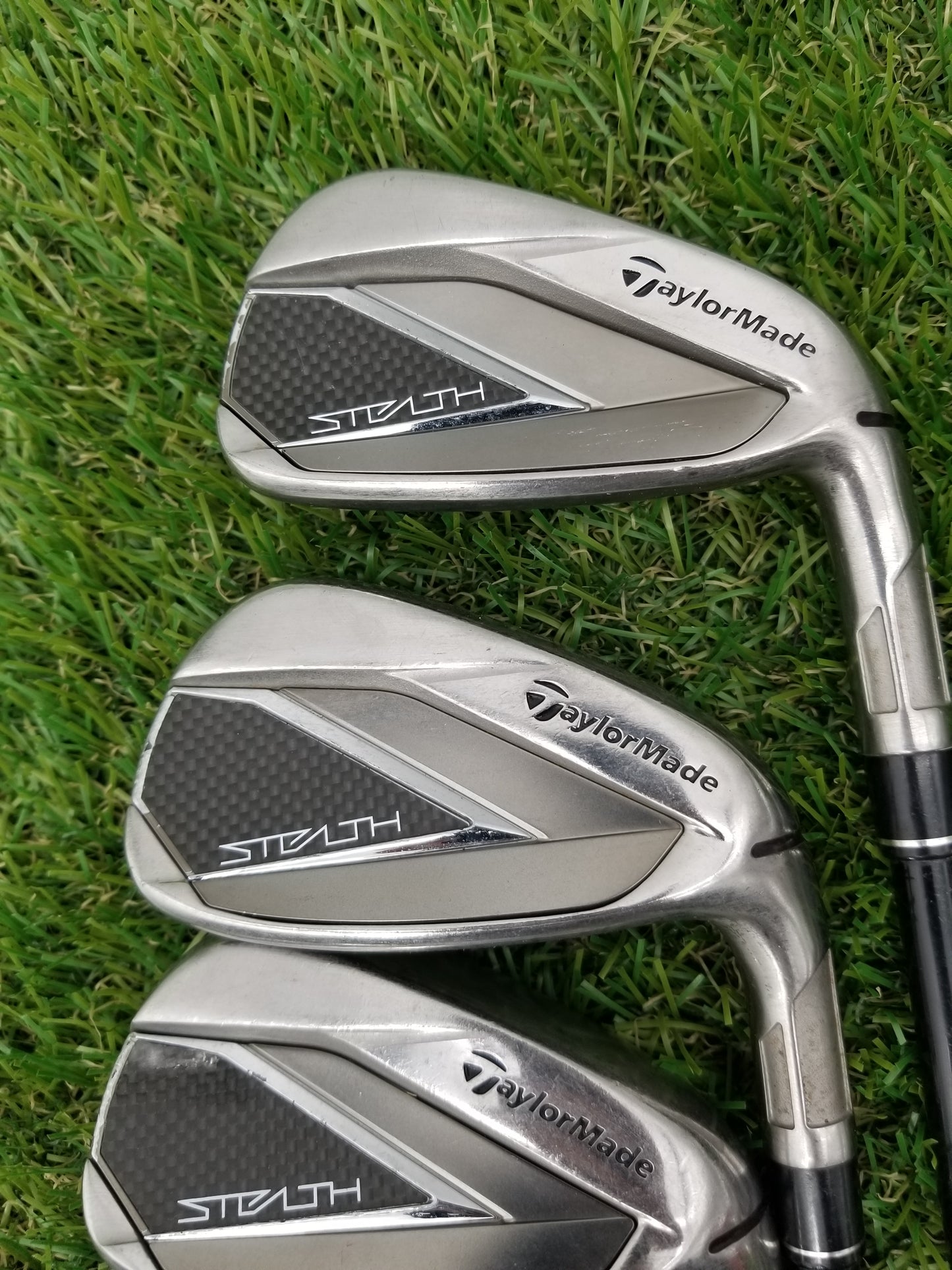 2022 TAYLORMADE STEALTH IRON SET 5-PW,SW REGULAR VENTUS RED GOOD