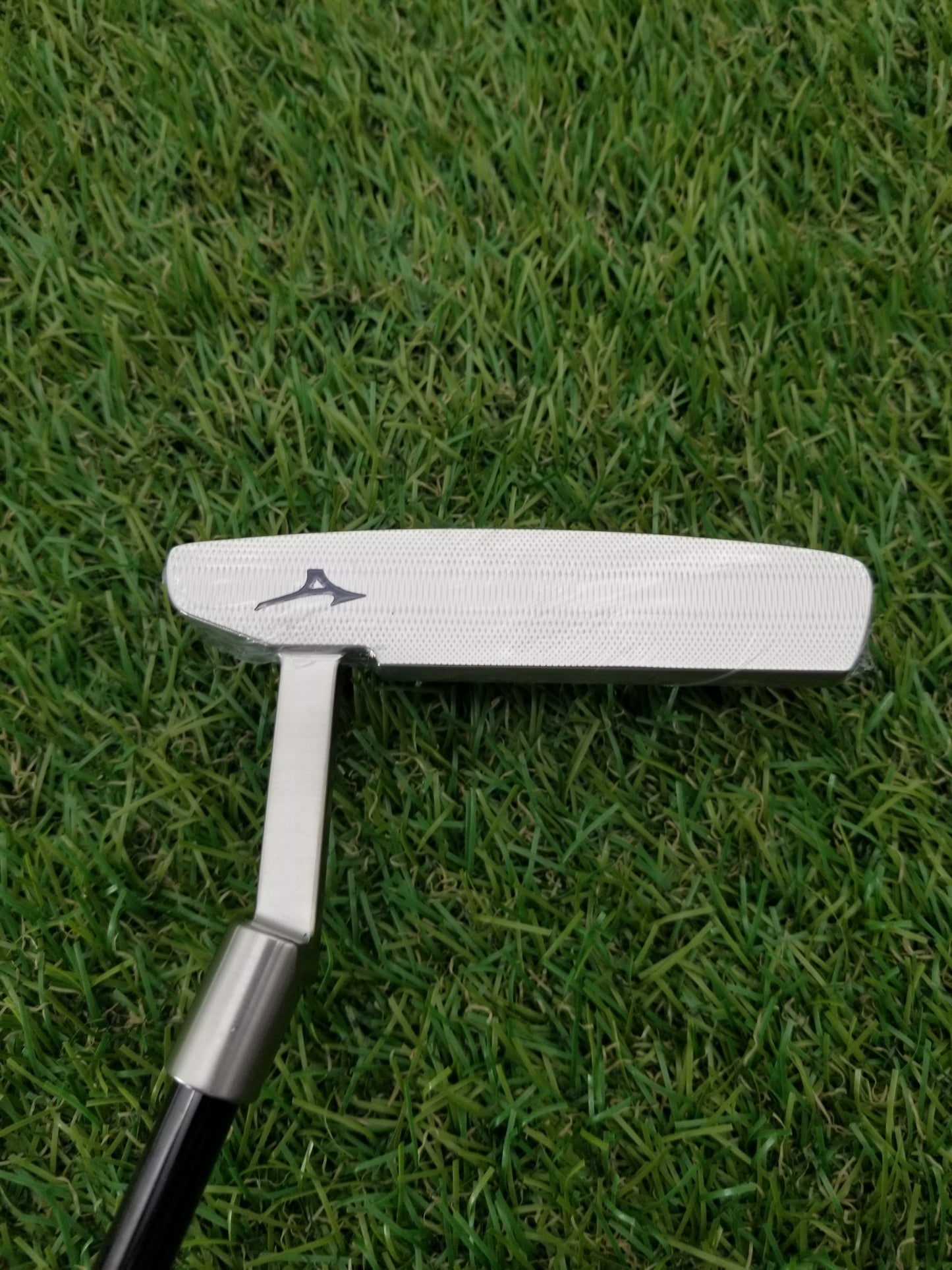 NEW 2020 MIZUNO M CRAFT TYPE 2 WHITE SATIN PUTTER 35" +HC BRANDNEW