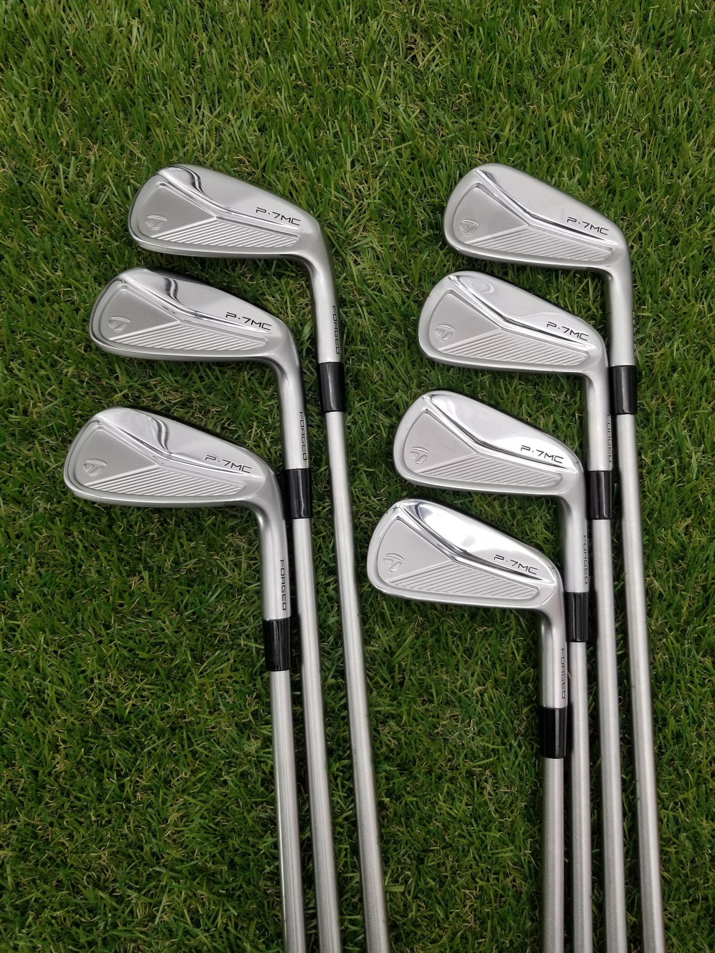 2023 TAYLORMADE P7MC IRON SET 4-PW STIFF KBS C-TAPER LITE 110 DEMO