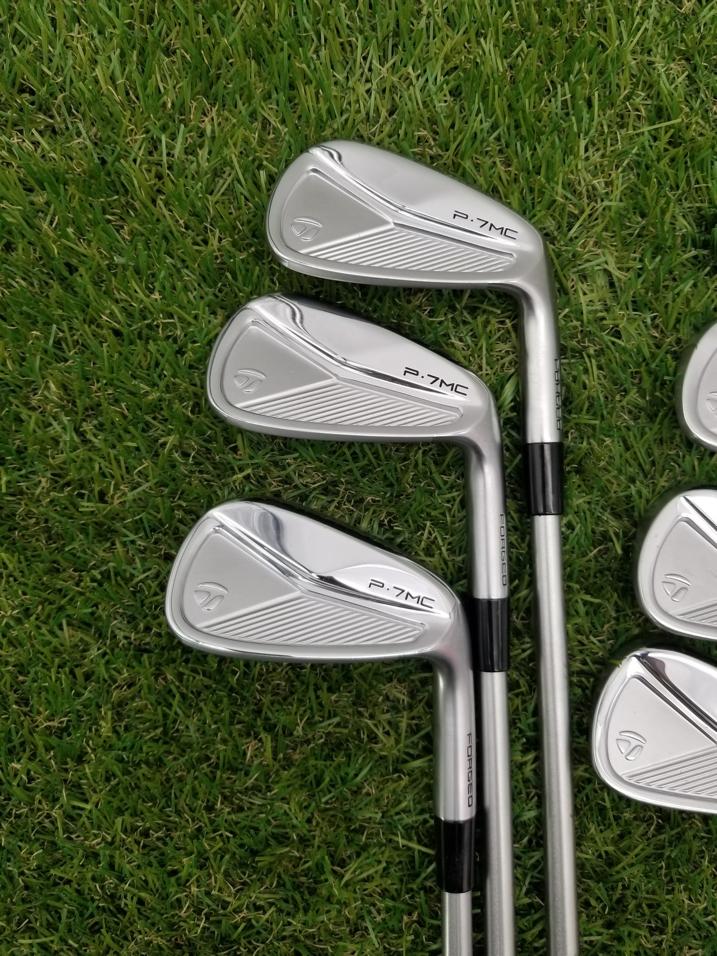 2023 TAYLORMADE P7MC IRON SET 4-PW STIFF KBS C-TAPER LITE 110 DEMO