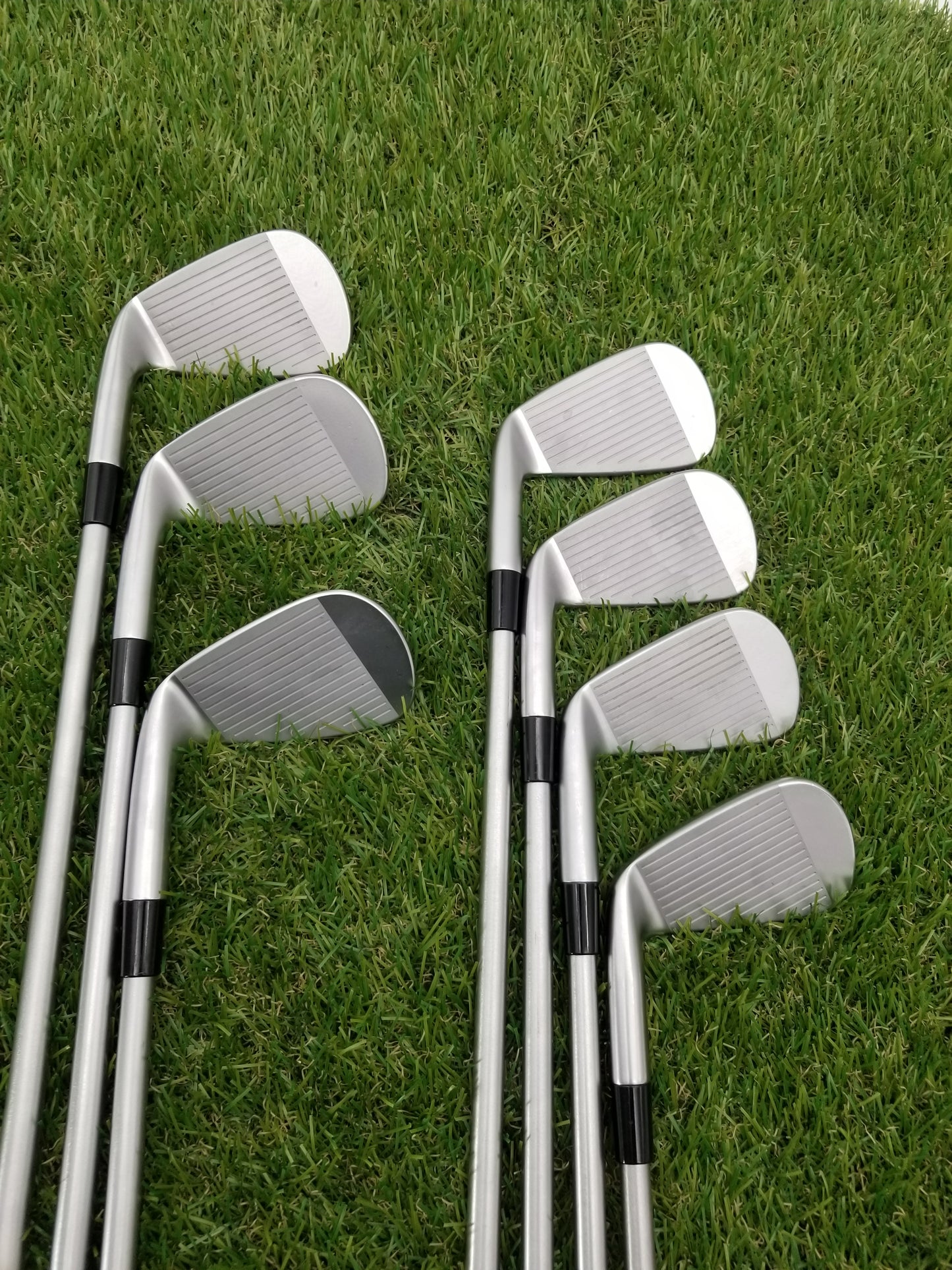 2023 TAYLORMADE P7MC IRON SET 4-PW STIFF KBS C-TAPER LITE 110 DEMO