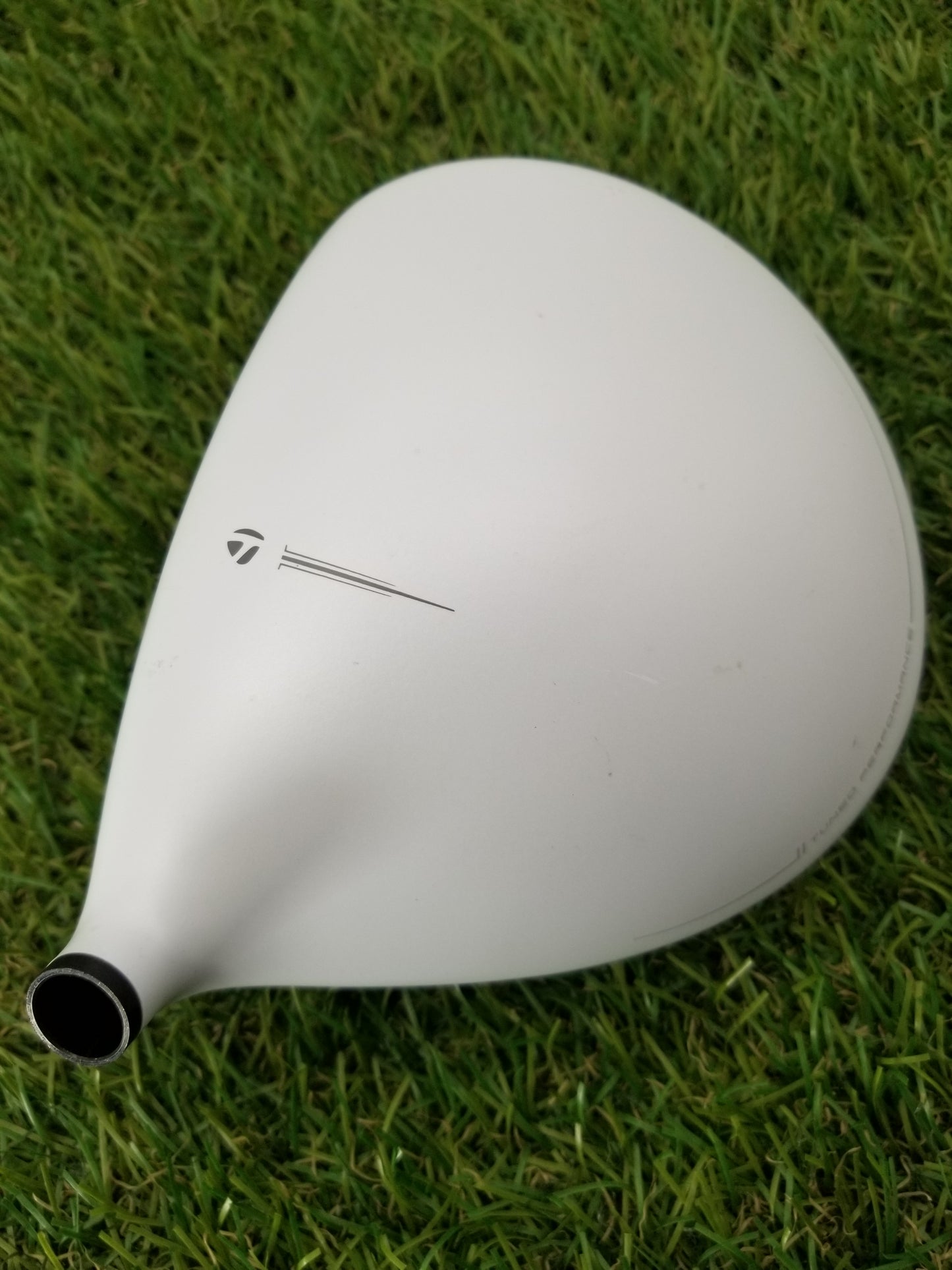 2014 TAYLORMADE R15 460 DRIVER 9.5* CLUBHEAD ONLY GOOD