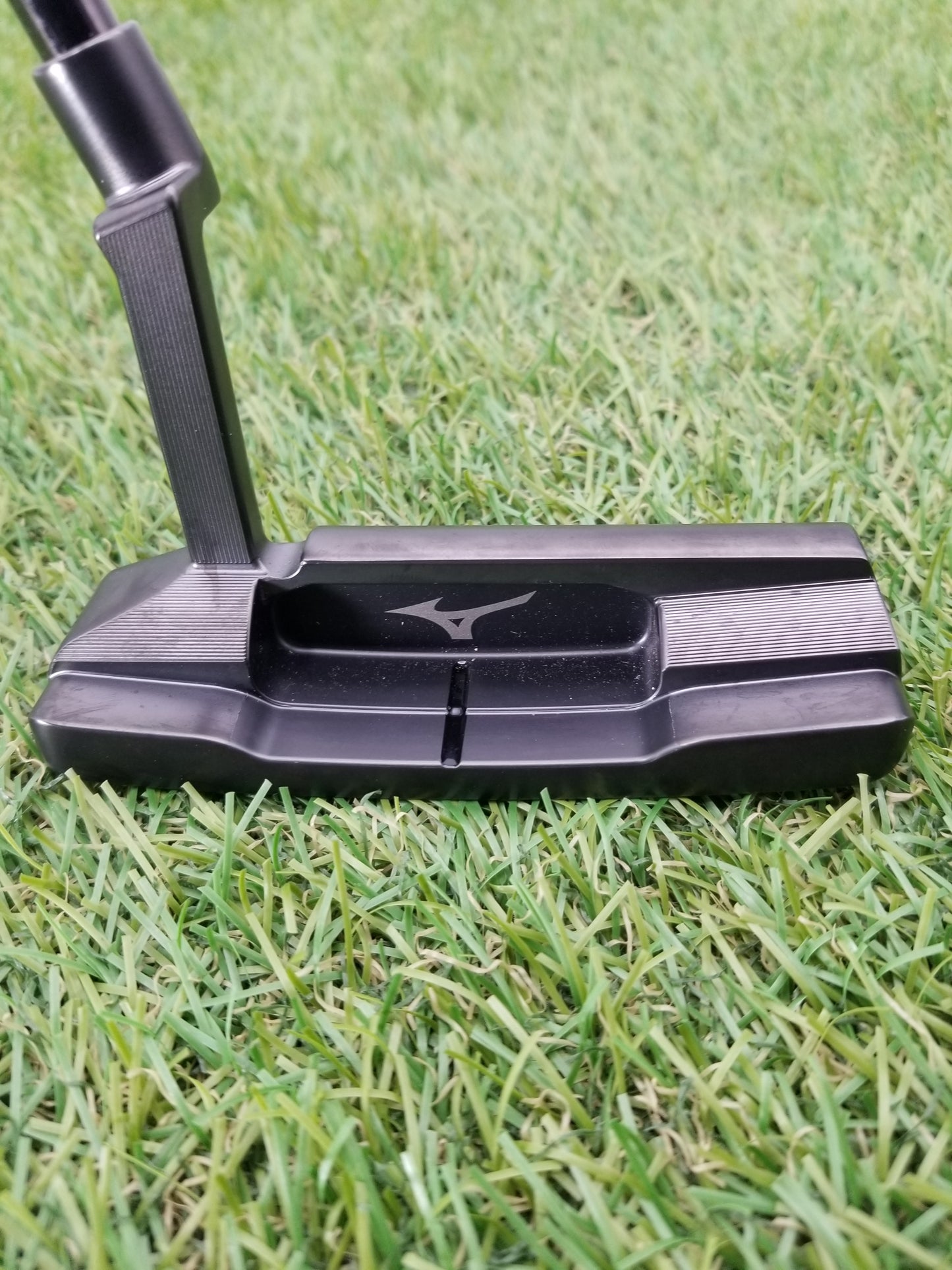 2022 MIZUNO M CRAFT 0MOI TYPE 2 INTENSE BLACK ION PUTTER 33.5" +HC DEMO