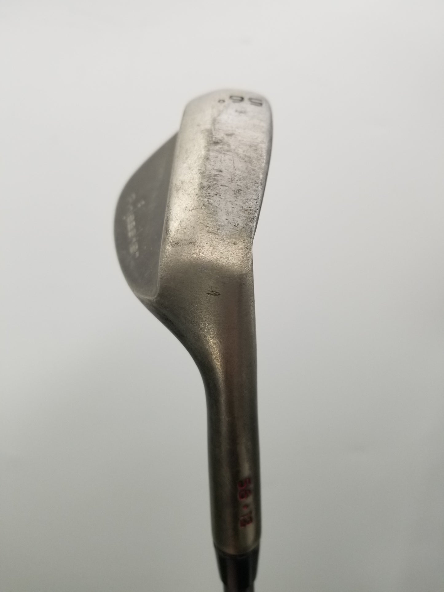 JUNIOR PINSEEKER CNC MILLED WEDGE 56*/12 GRAPHITE 34" (FOR KIDS 63" TALL) FAIR