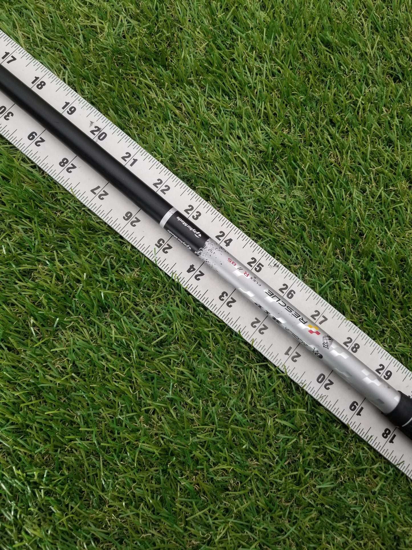 TAYLORMADE ALDILA RIP 85g TP HYBRID SHAFT REGULAR TAYLORMADE R11 39.5" GOOD