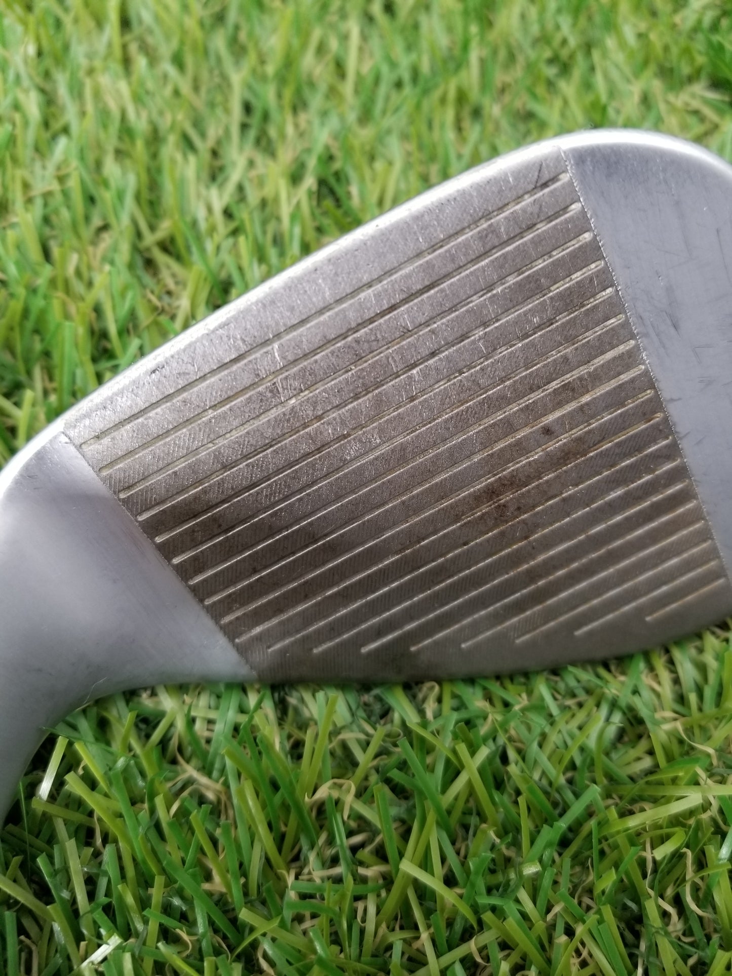 2023 TAYLORMADE MILLED GRIND 4 WEDGE 56*/12 WEDGEFLEX DYNGOLD 34.75" VERYGOOD