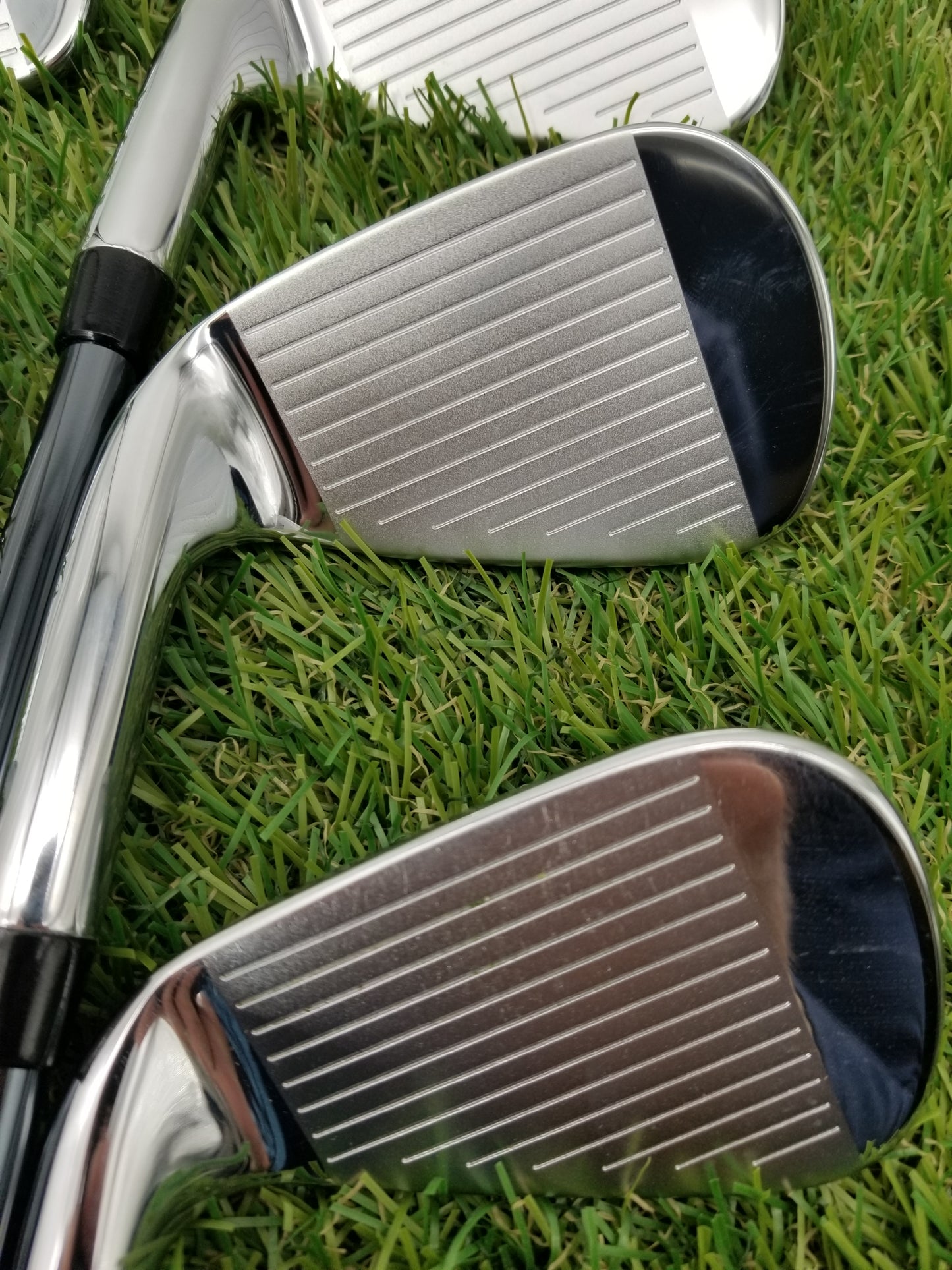 CALLAWAY ELYTE HL IRON SET 6I-PW,GW SENIOR UST MAMIYA RECIOL DART 70 DEMO