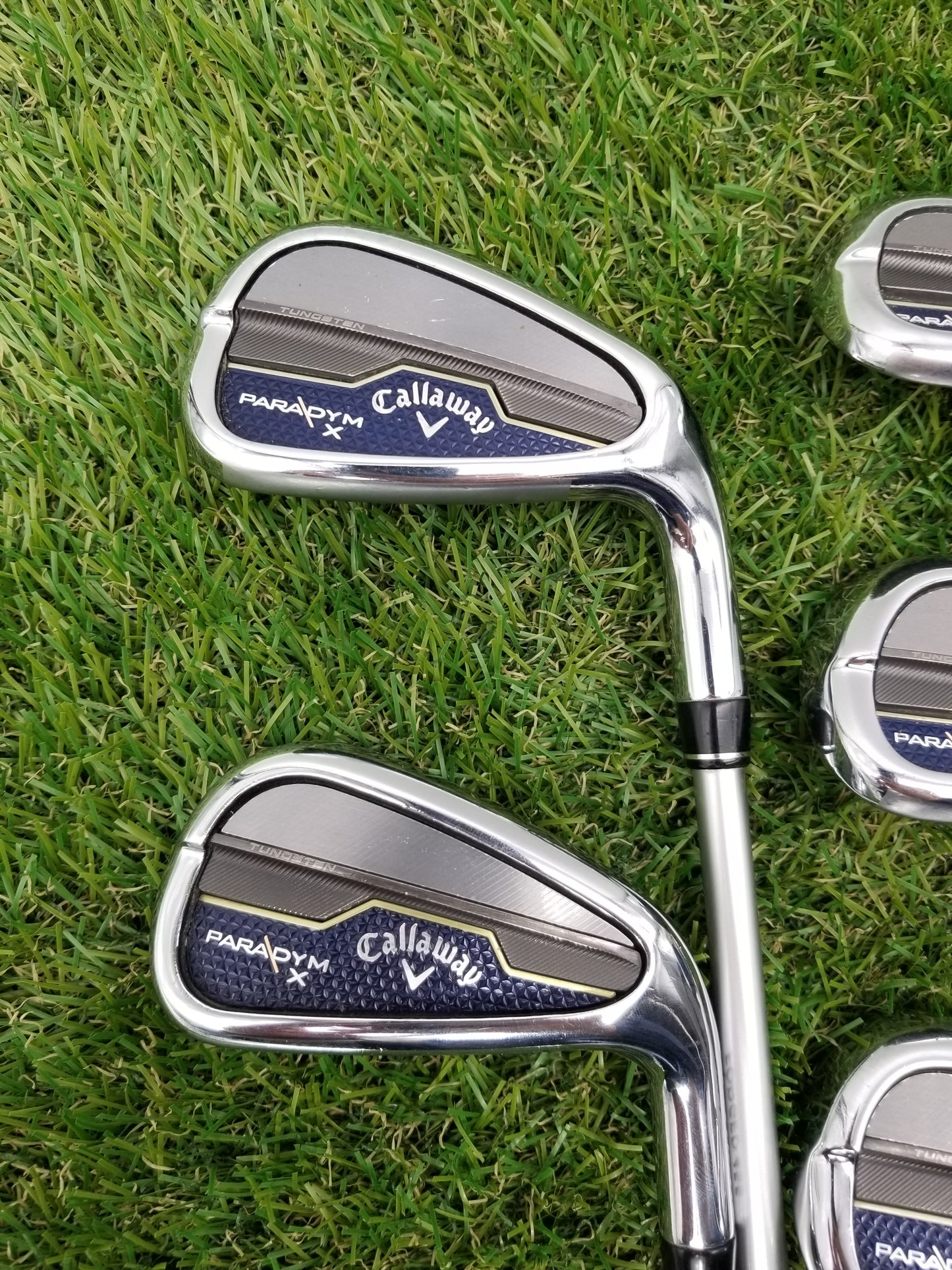 2023 CALLAWAY PARADYM X IRON SET 7I-PW,GW SENIOR ALDILA ASCENT 50 GOOD