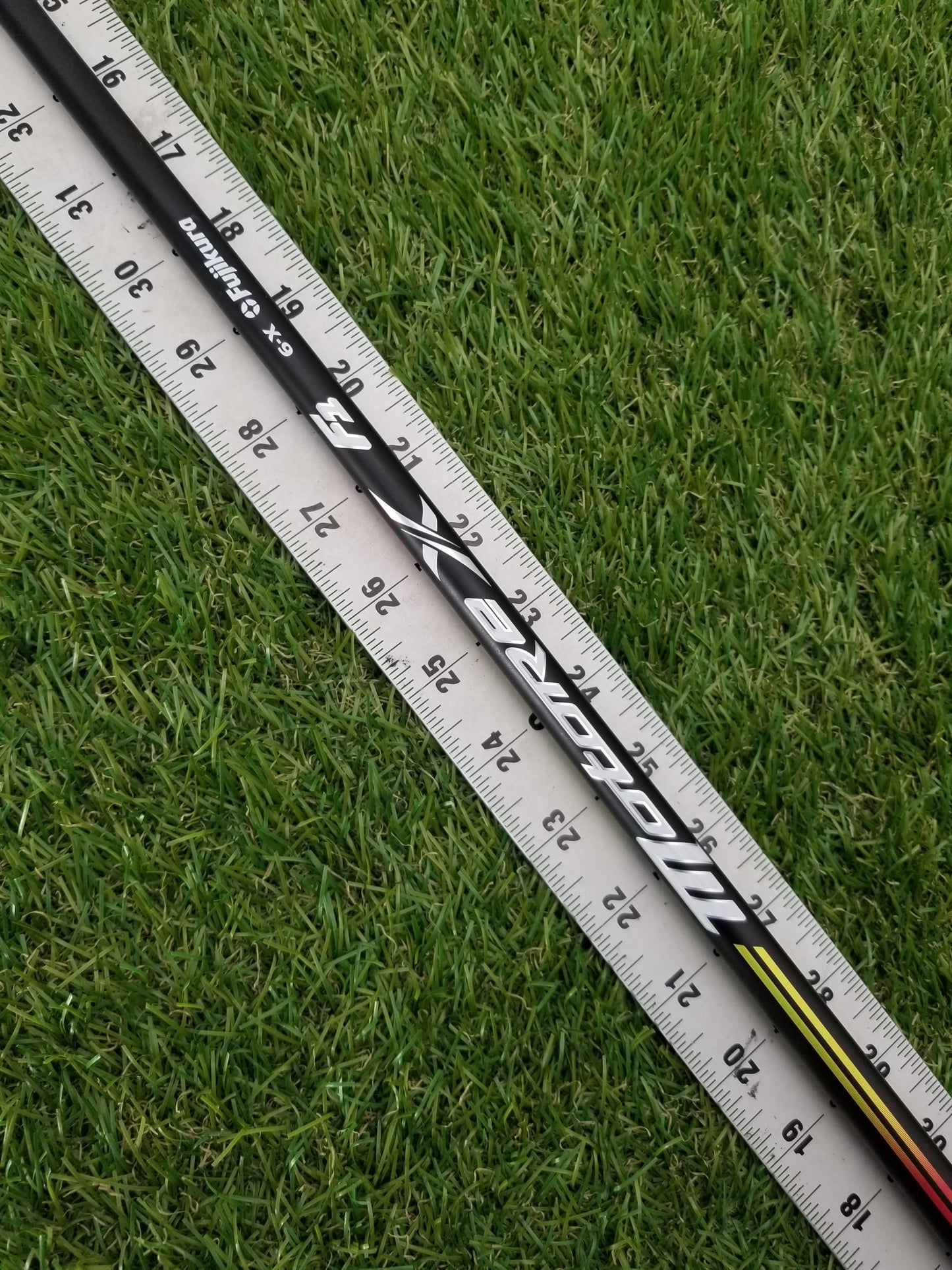 FUJIKURA MOTORE X F1 DRIVER SHAFT XSTIFF 44" 69G TAYLORMADE TP TIP VERYGOOD