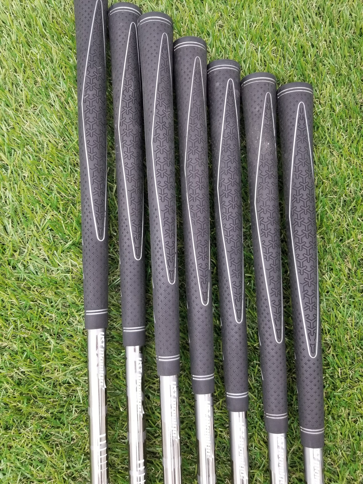 2021 CALLAWAY BIG BERTHA B21 IRON SET 4-PW SENIOR UST RECOIL ESX 460 GOOD