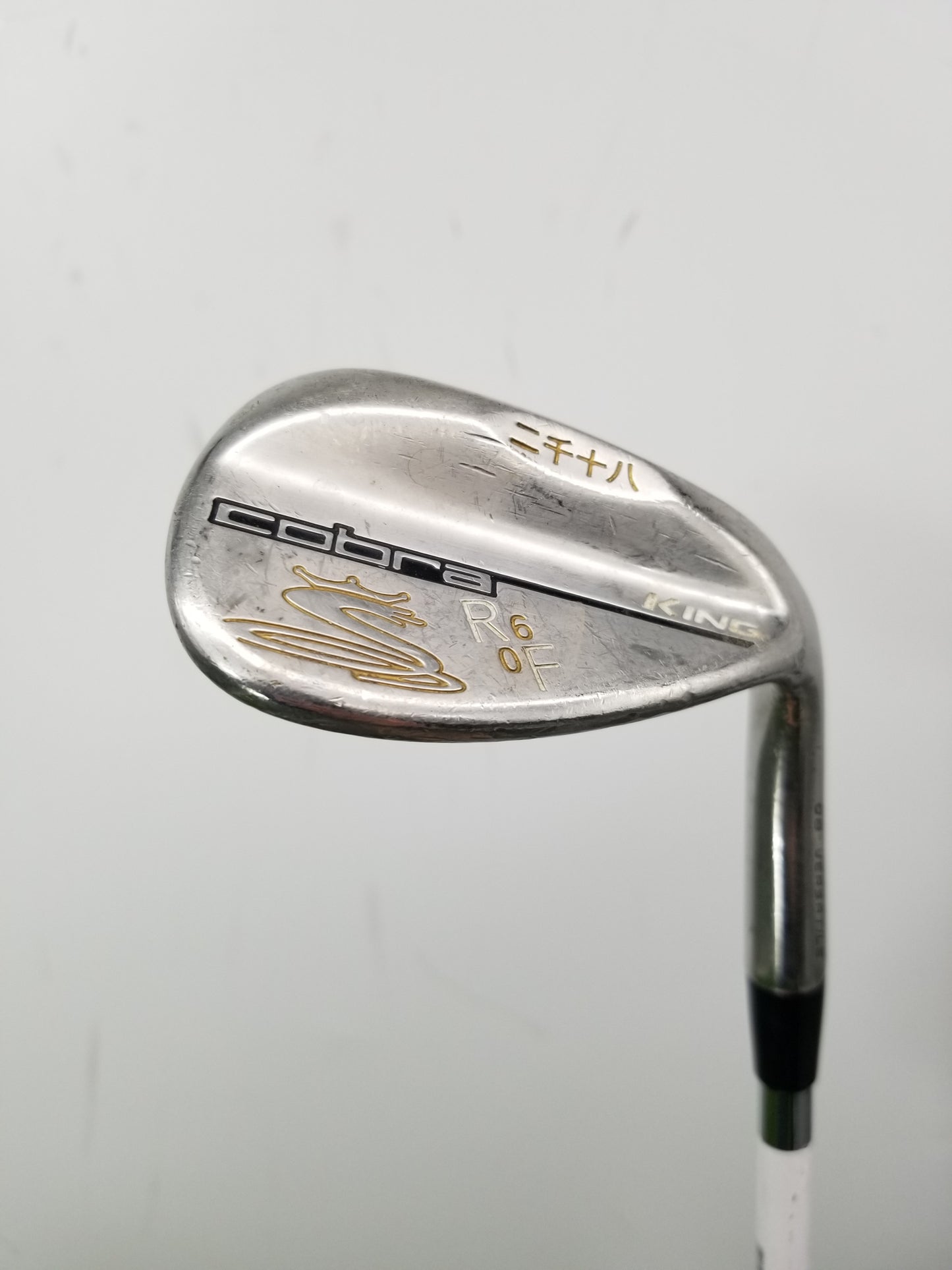 COBRA KING RICKIE FOWLER TOUR EXPERIENCE WEDGE 60*/08 STIFF DYNGOLD 35" FAIR