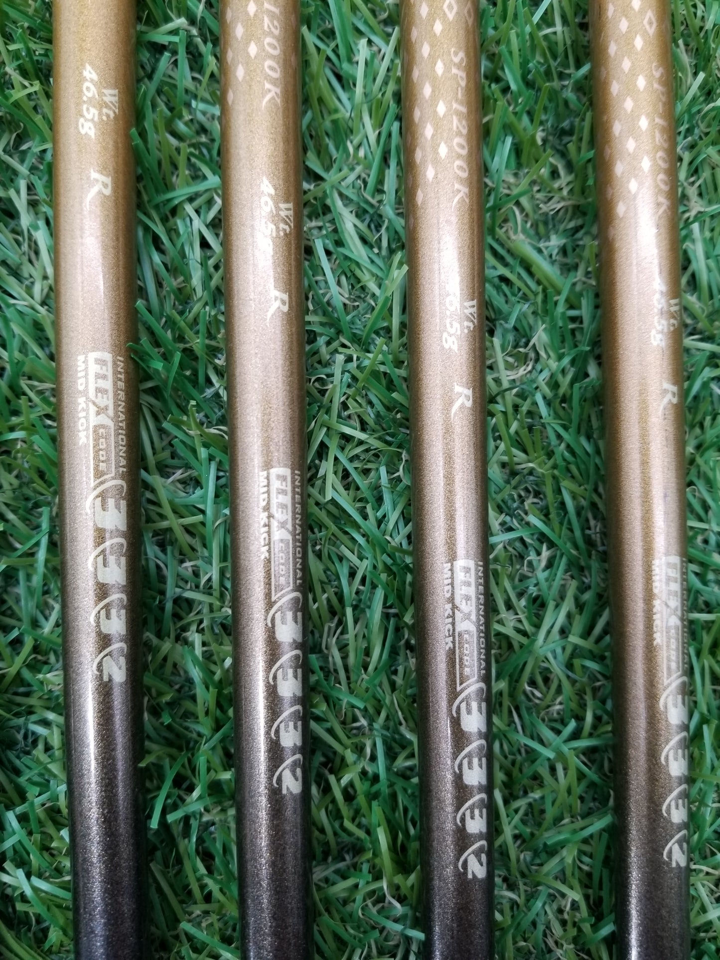 2023 XXIO PRIME 12 ROYAL EDITION IRON SET 7-PW,SW REGULAR SP-1200K +HC GOOD