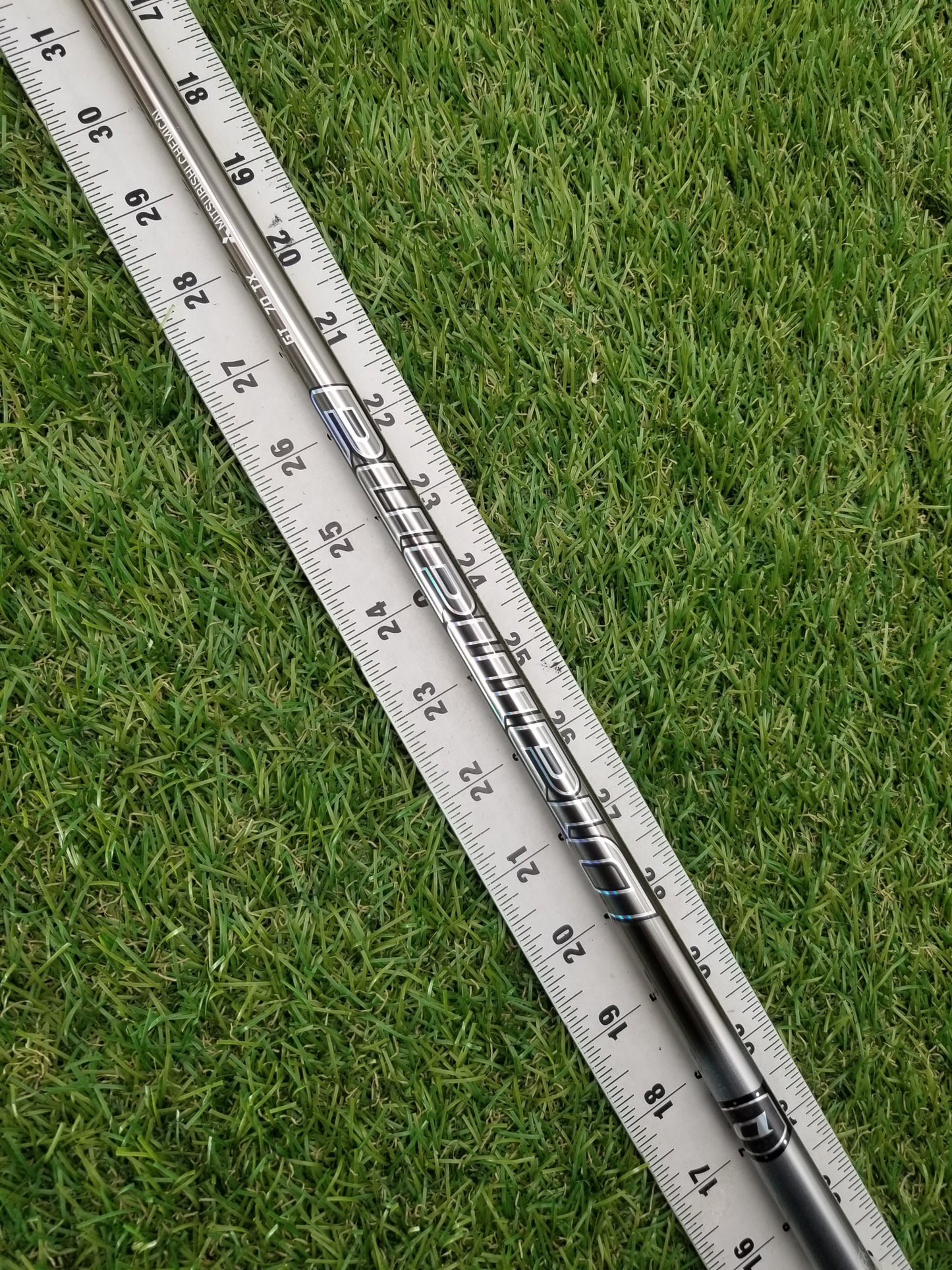 MITSUBISHI DIAMANA GT SILVER 70 DRIVER SHAFT TXSTIFF 43" COBRA TIP VERYGOOD