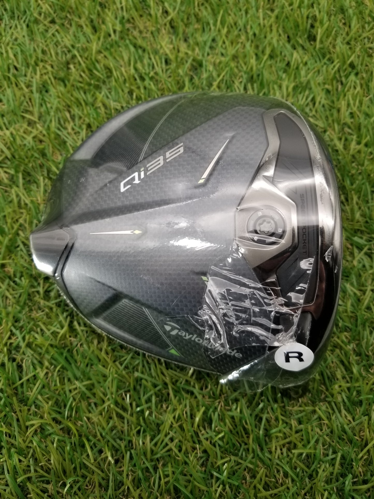 NEW 2025 TAYLORMADE QI35 DRIVER 10.5* CLUBHEAD ONLY BRANDNEW