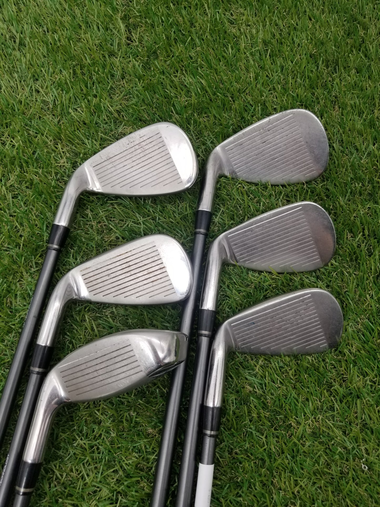 2006 ADAMS IDEA A2 OS IRON SET 4-PW (NO 8) REGULAR GRAFALLOY PROLAUNCH GOOD
