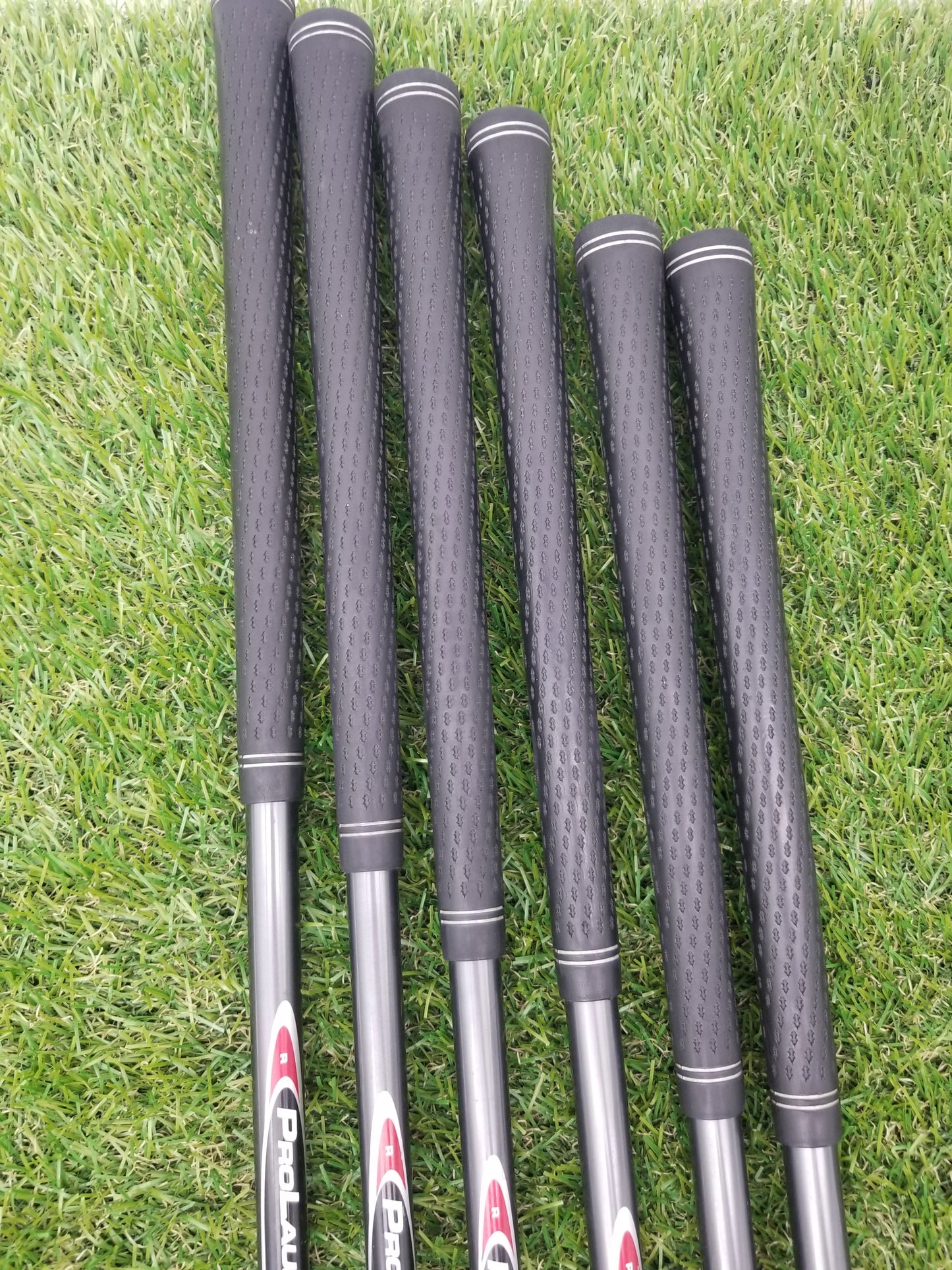 2006 ADAMS IDEA A2 OS IRON SET 4-PW (NO 8) REGULAR GRAFALLOY PROLAUNCH GOOD