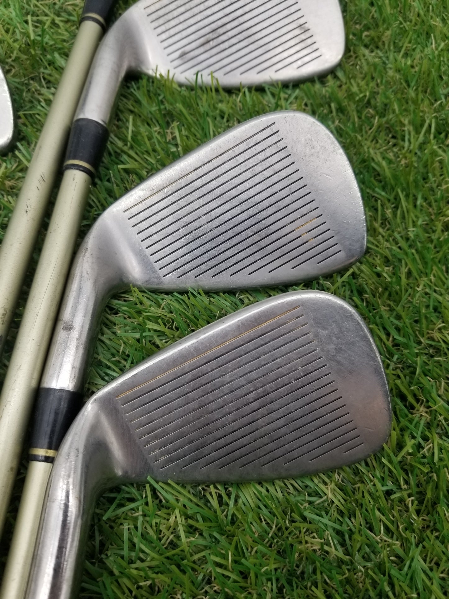 1996 TITLEIST DCI GOLD OS IRON 4I-PW,SW (NO 7I) SENIOR TITLEIST TRISPEC FAIR