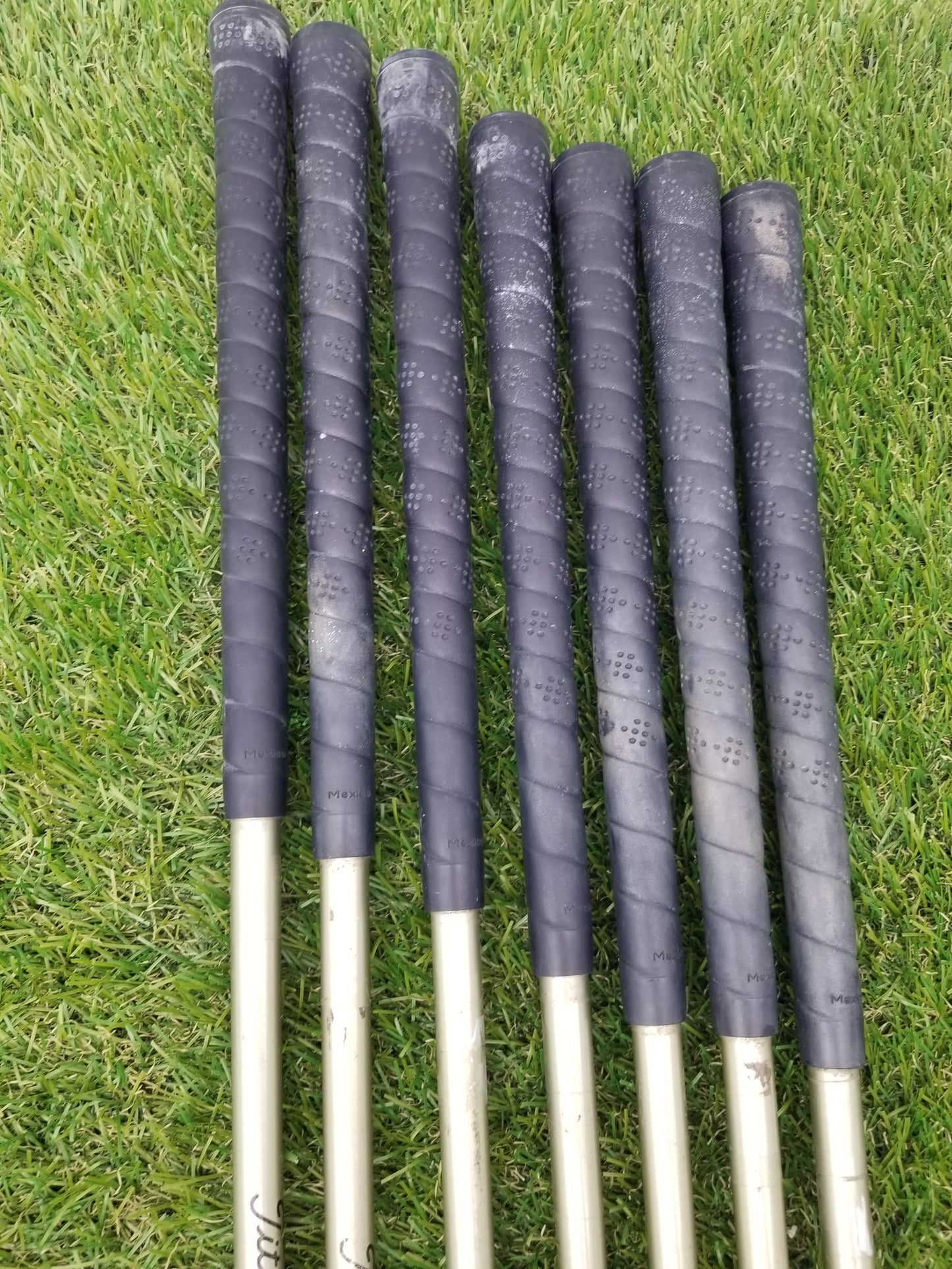 1996 TITLEIST DCI GOLD OS IRON 4I-PW,SW (NO 7I) SENIOR TITLEIST TRISPEC FAIR