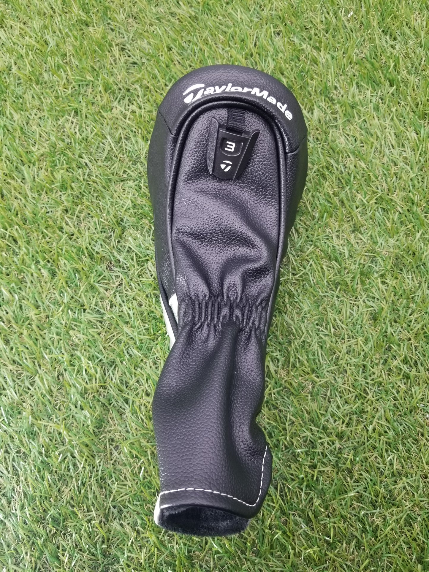 TAYLORMADE QI35 FAIRWAY WOOD HEADCOVER VERYGOOD